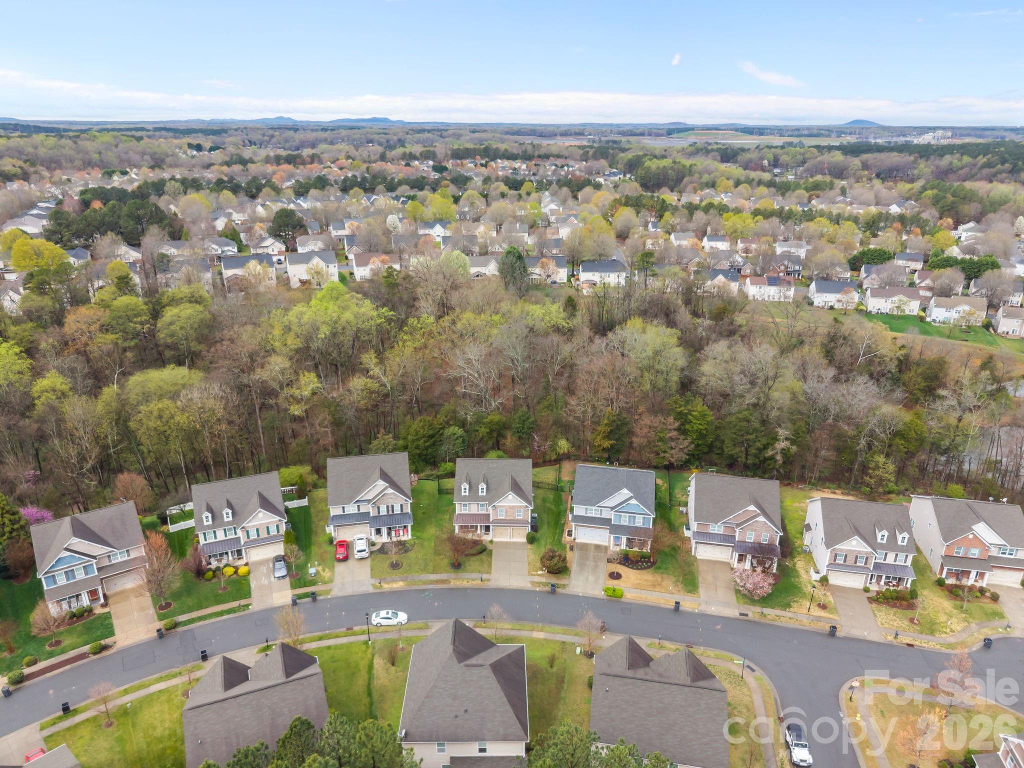 10817 Bere Island Drive — Charlotte