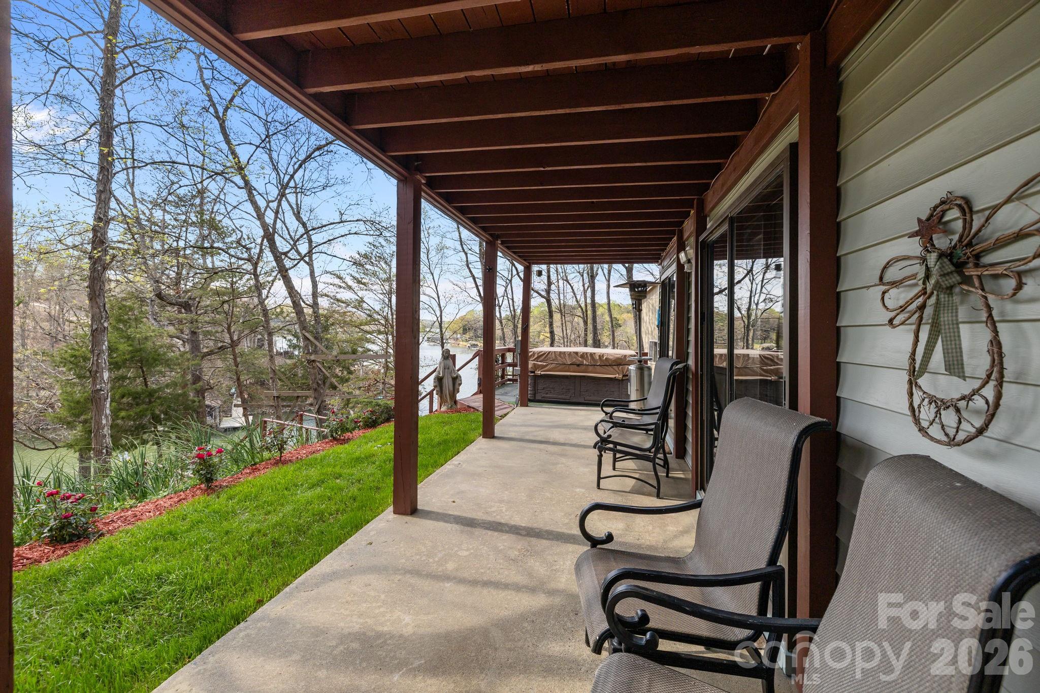 9067 Tulagi Court — Fort Mill