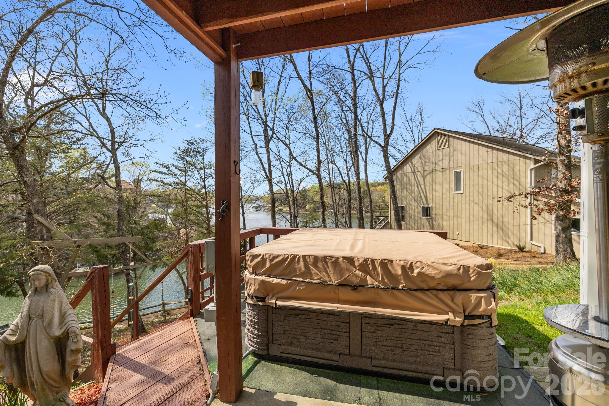 9067 Tulagi Court — Fort Mill