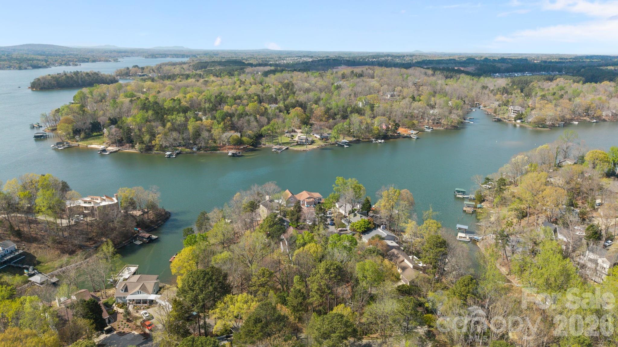 9067 Tulagi Court — Fort Mill