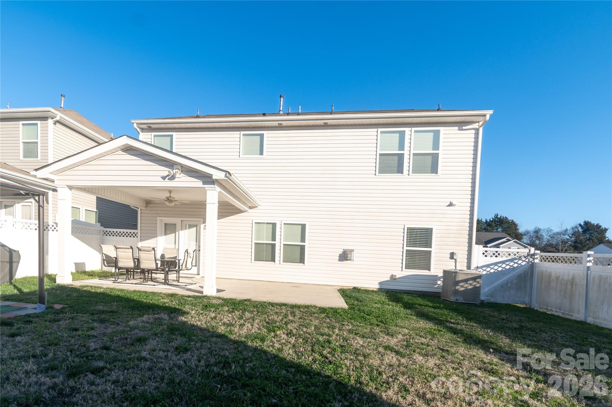 4320 Staffordshire Lane — Charlotte