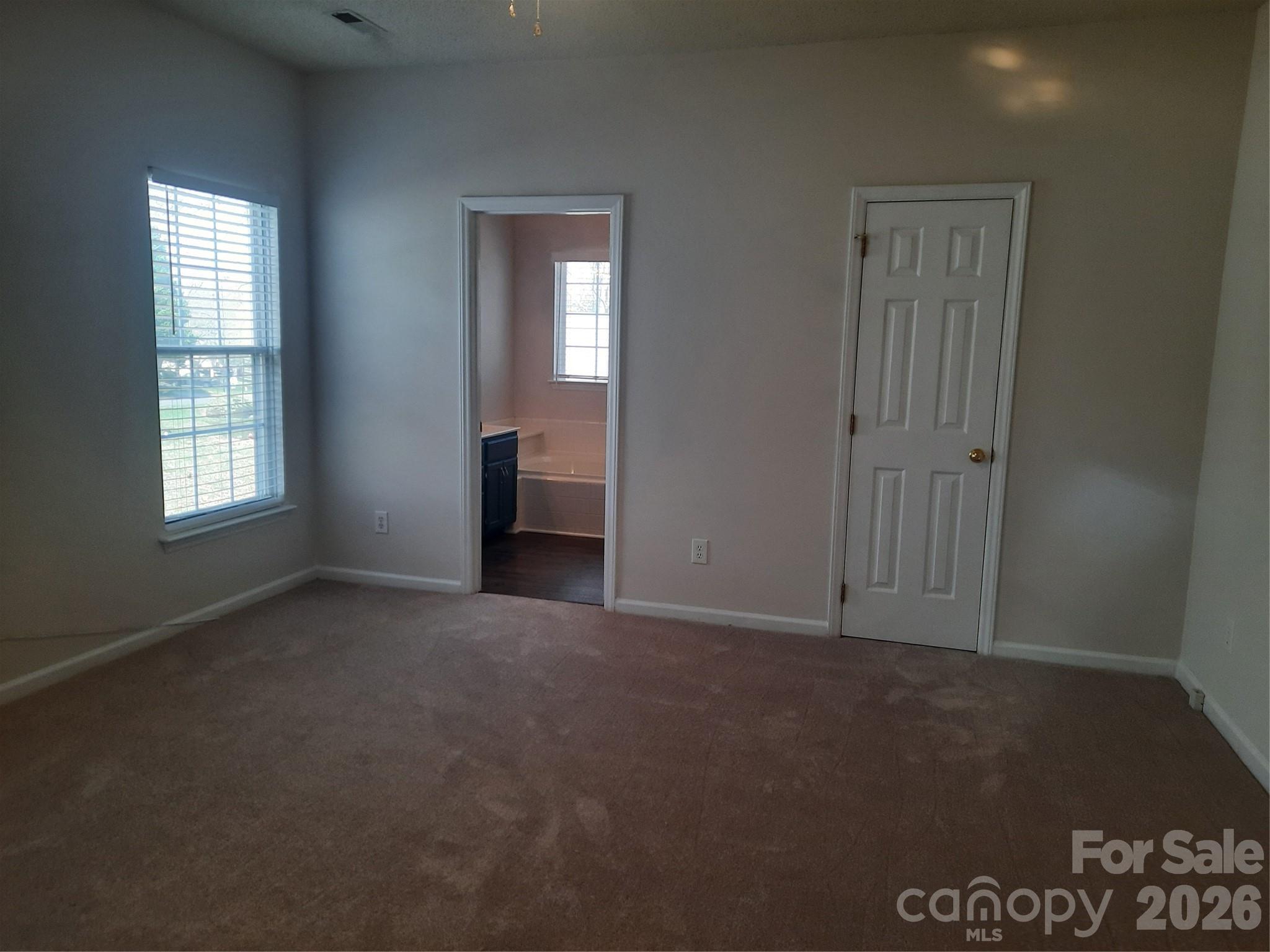 5305 Chinemist Court — Charlotte