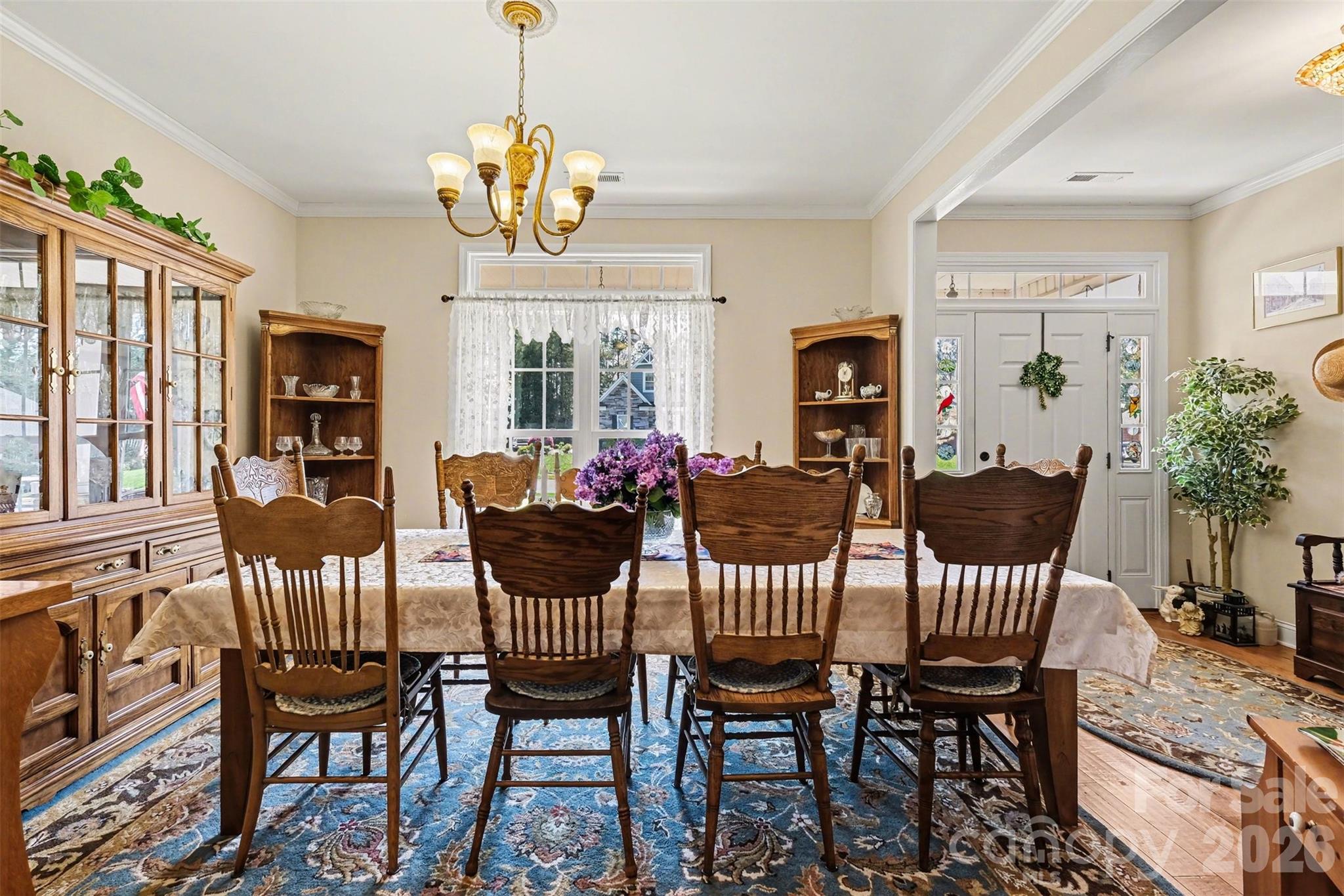 5123 Beckenham Lane — Concord