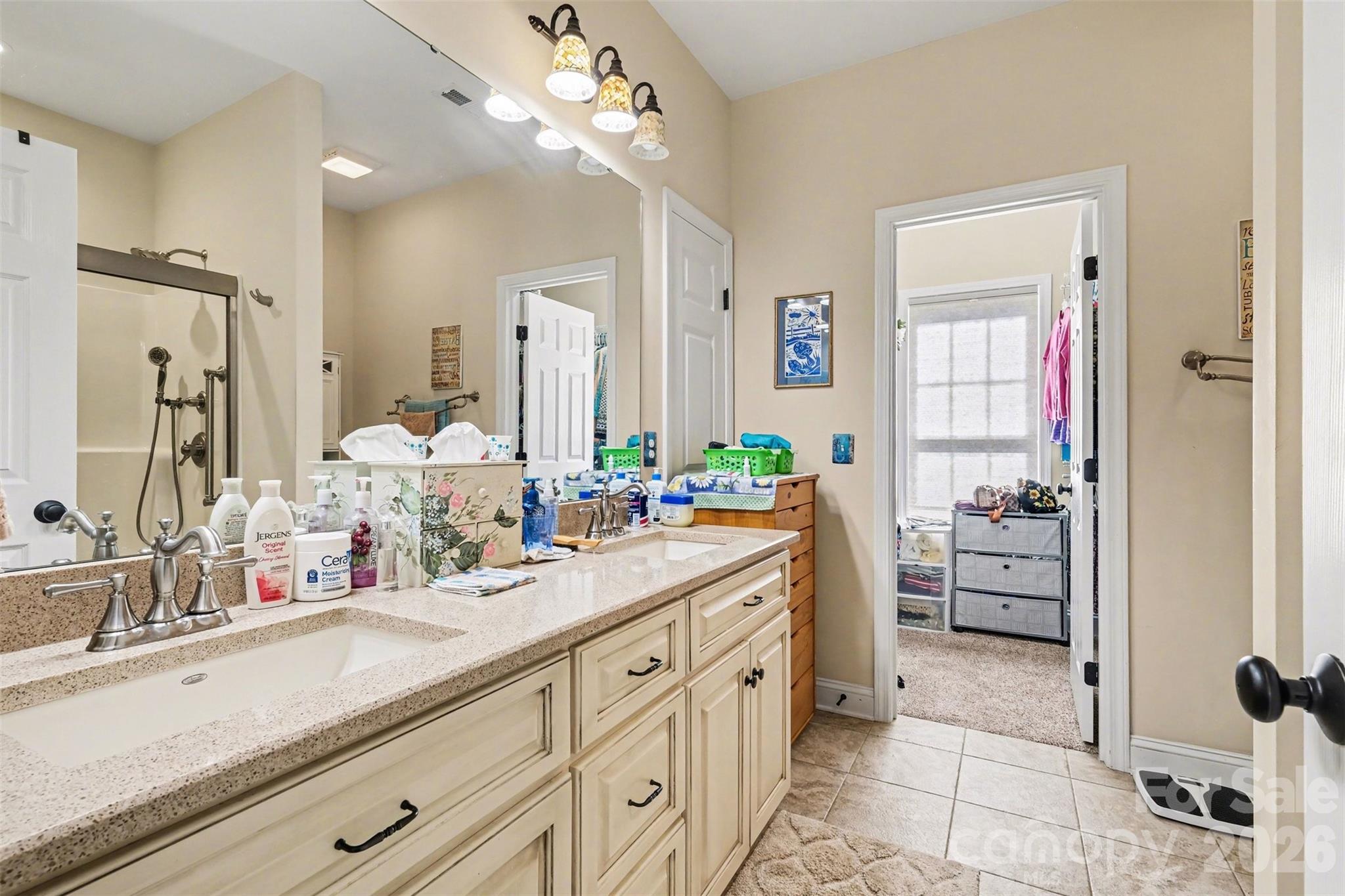 5123 Beckenham Lane — Concord