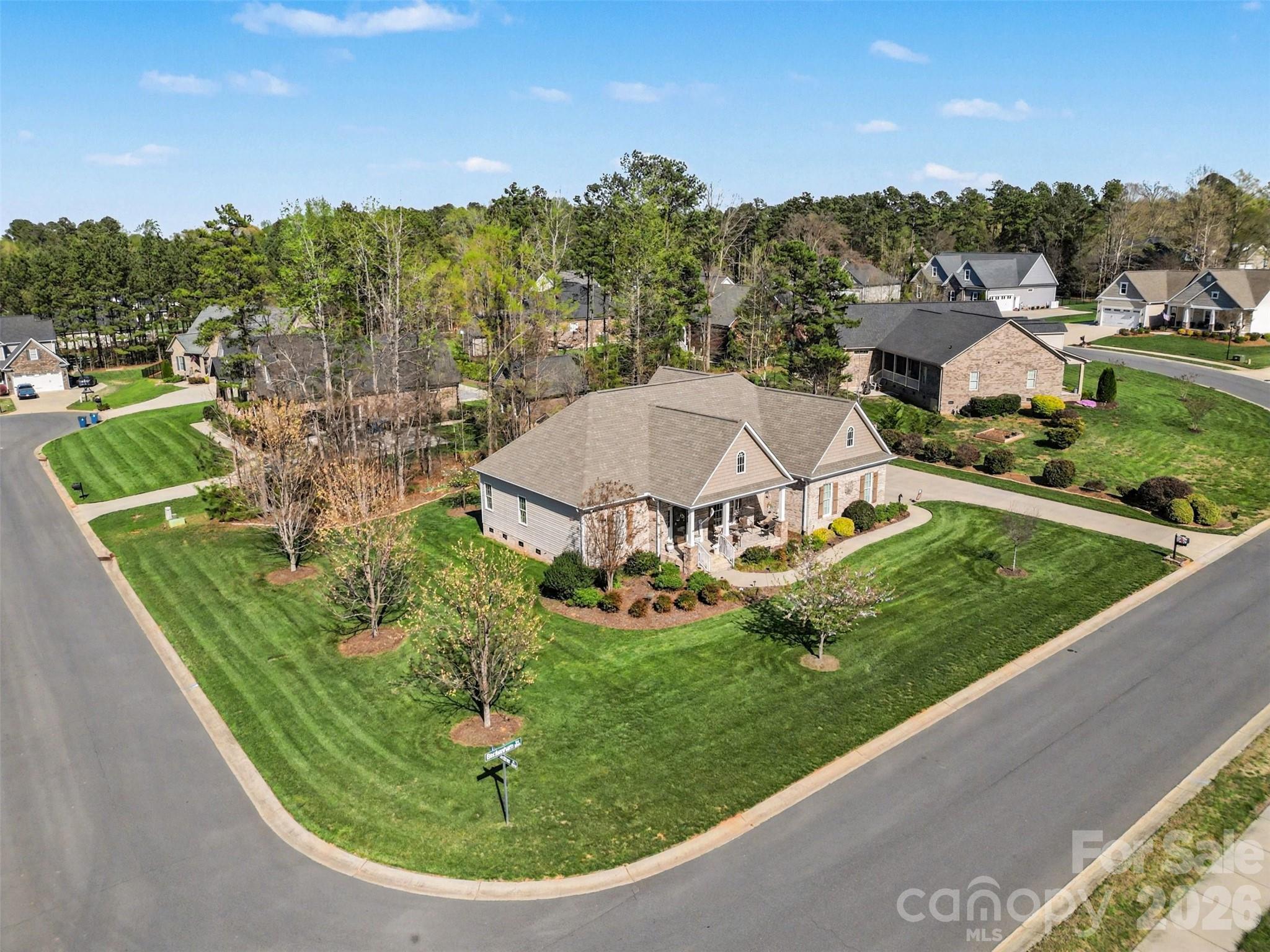 5123 Beckenham Lane — Concord