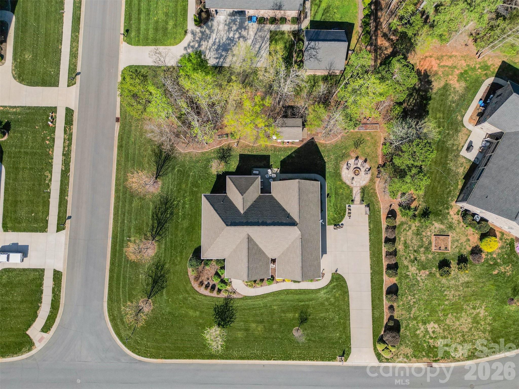 5123 Beckenham Lane — Concord