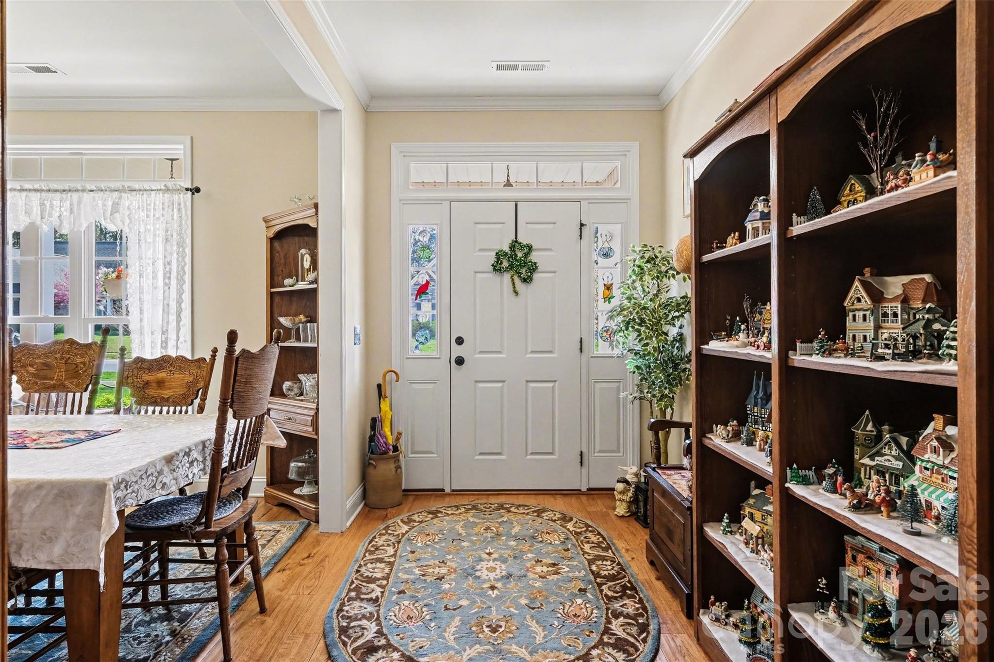 5123 Beckenham Lane — Concord