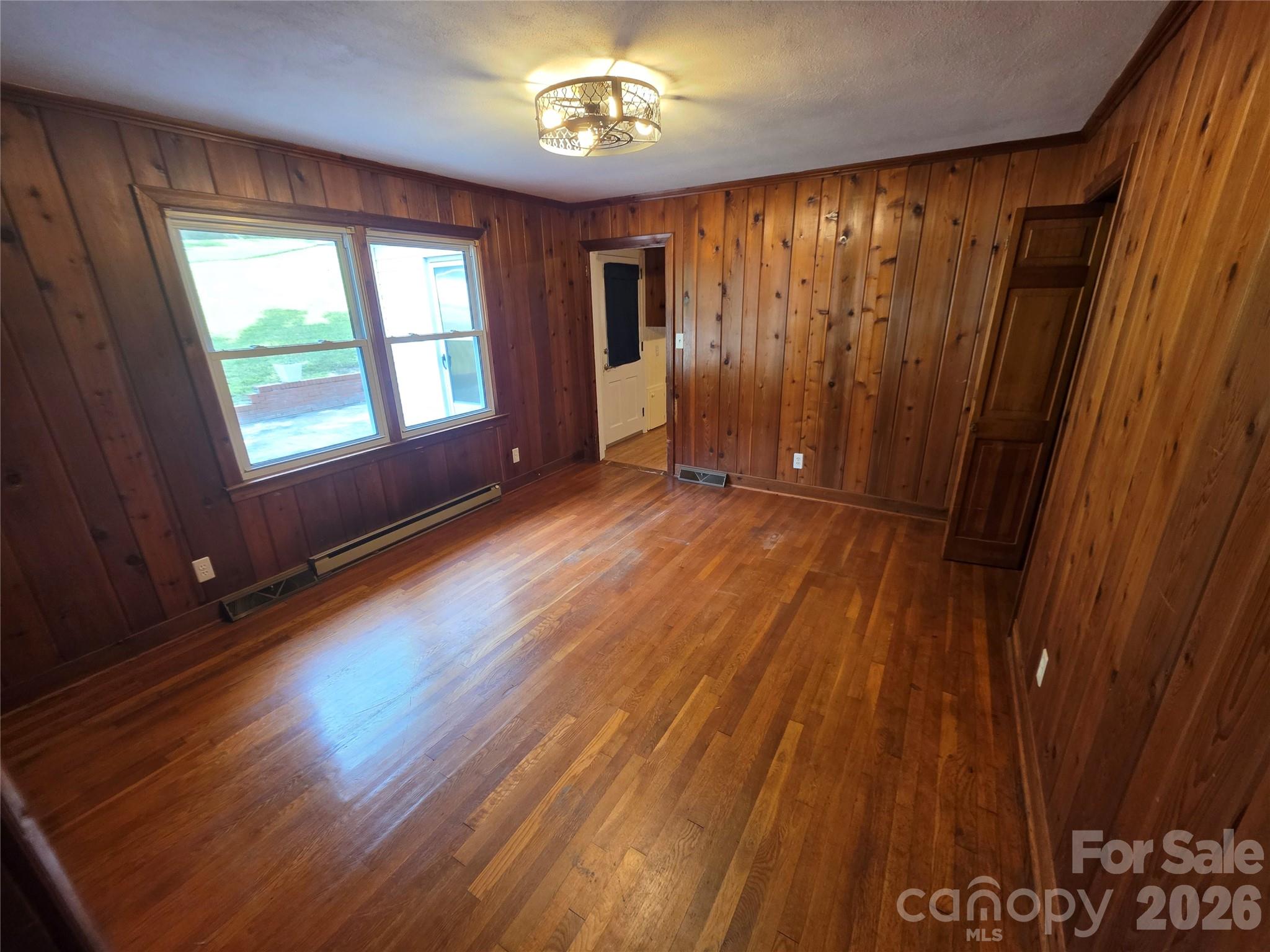 110 Crestwood Drive — Chester
