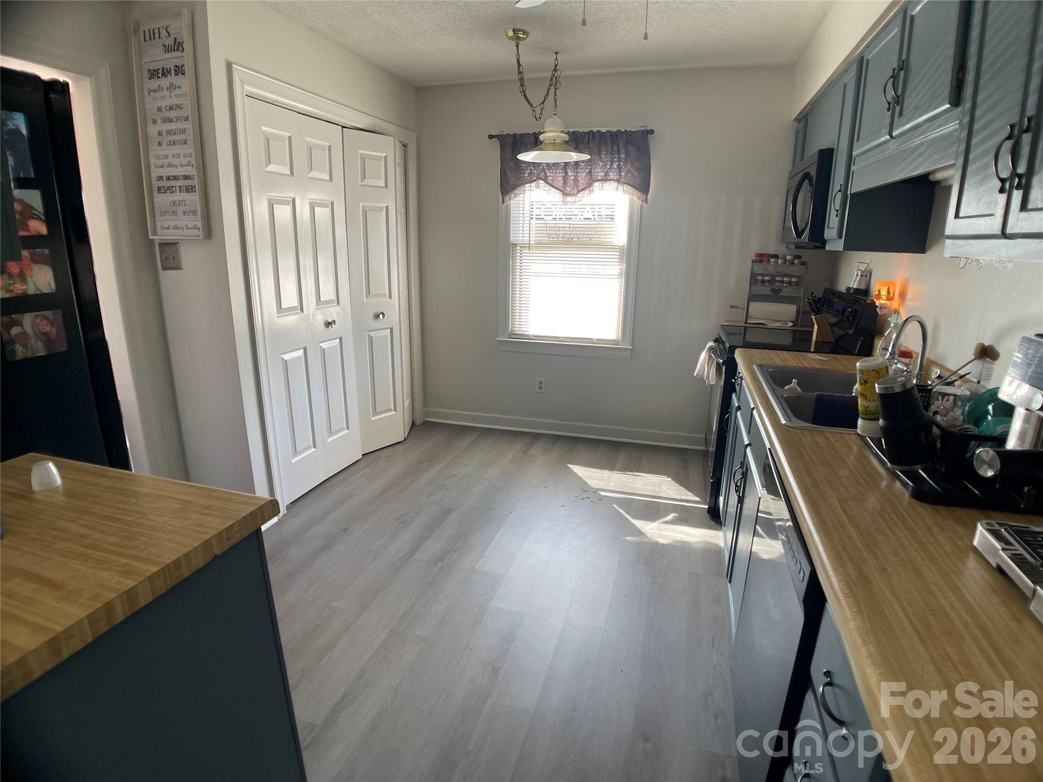 2705 N Center Street #43 — Hickory