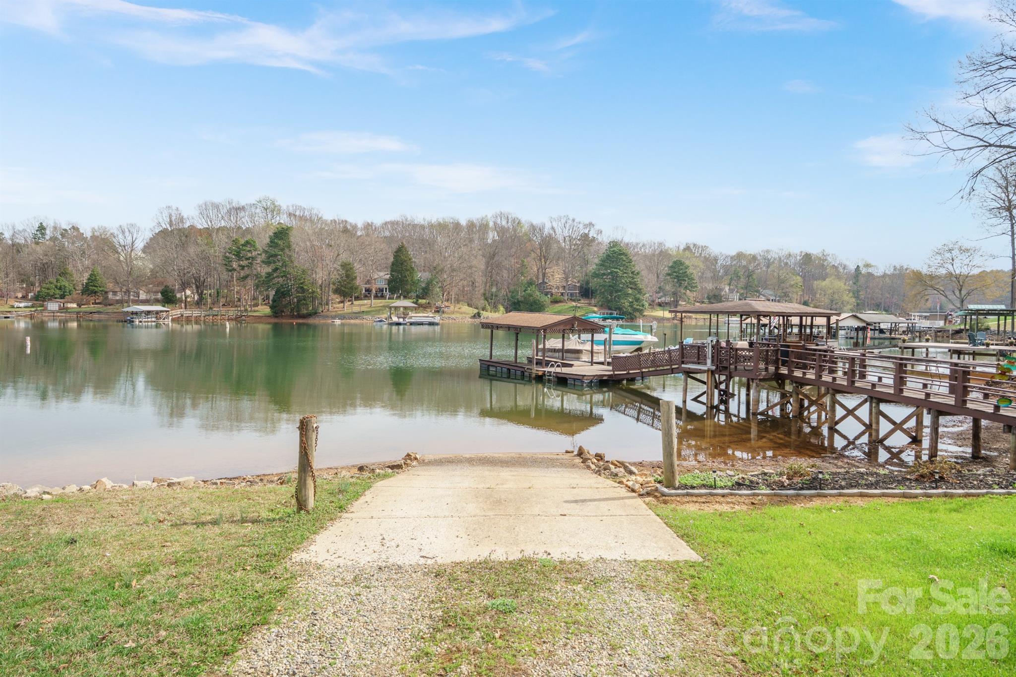 140 Pine Bluff Drive — Mooresville
