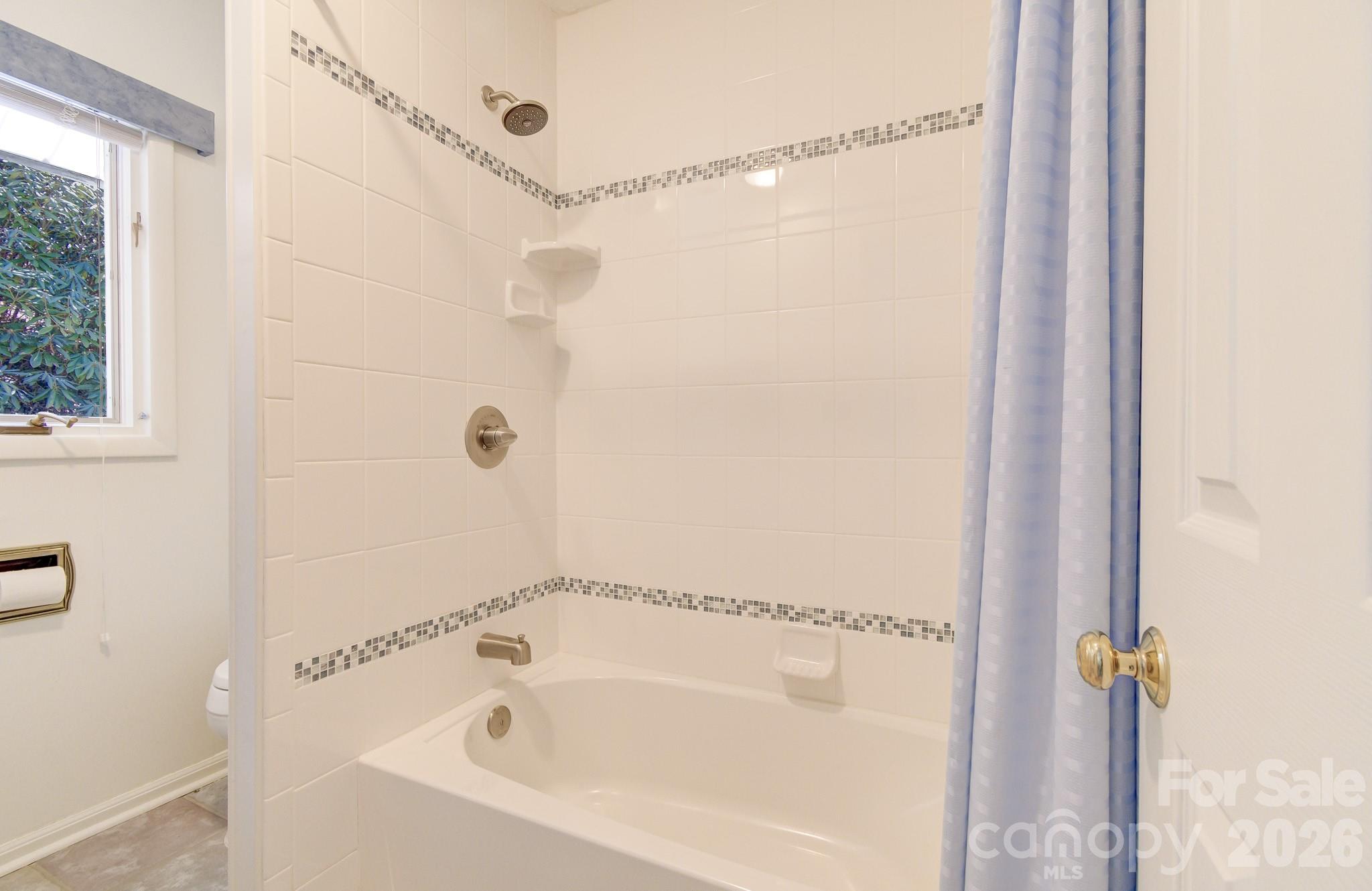 1270 Glen Cannon Drive — Pisgah Forest