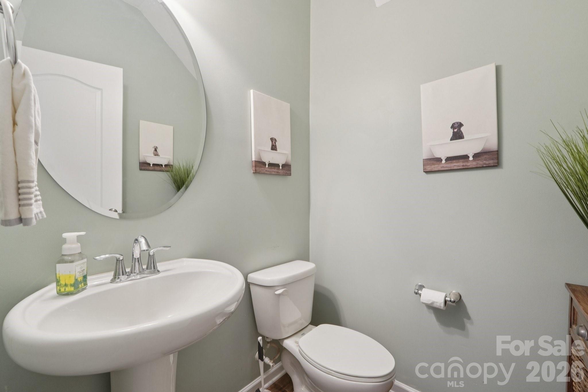 5016 Riverdale Drive — Charlotte
