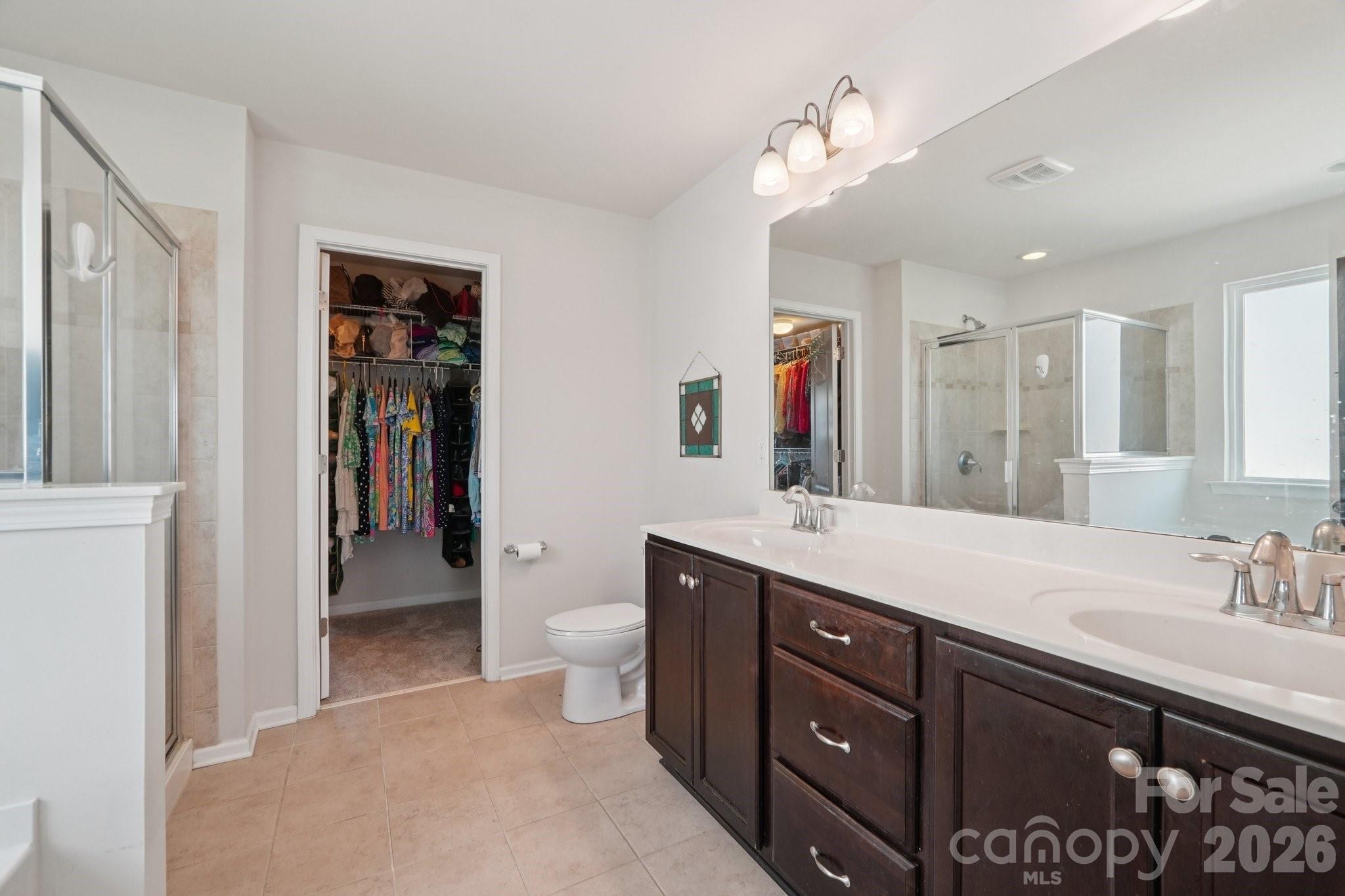 5016 Riverdale Drive — Charlotte