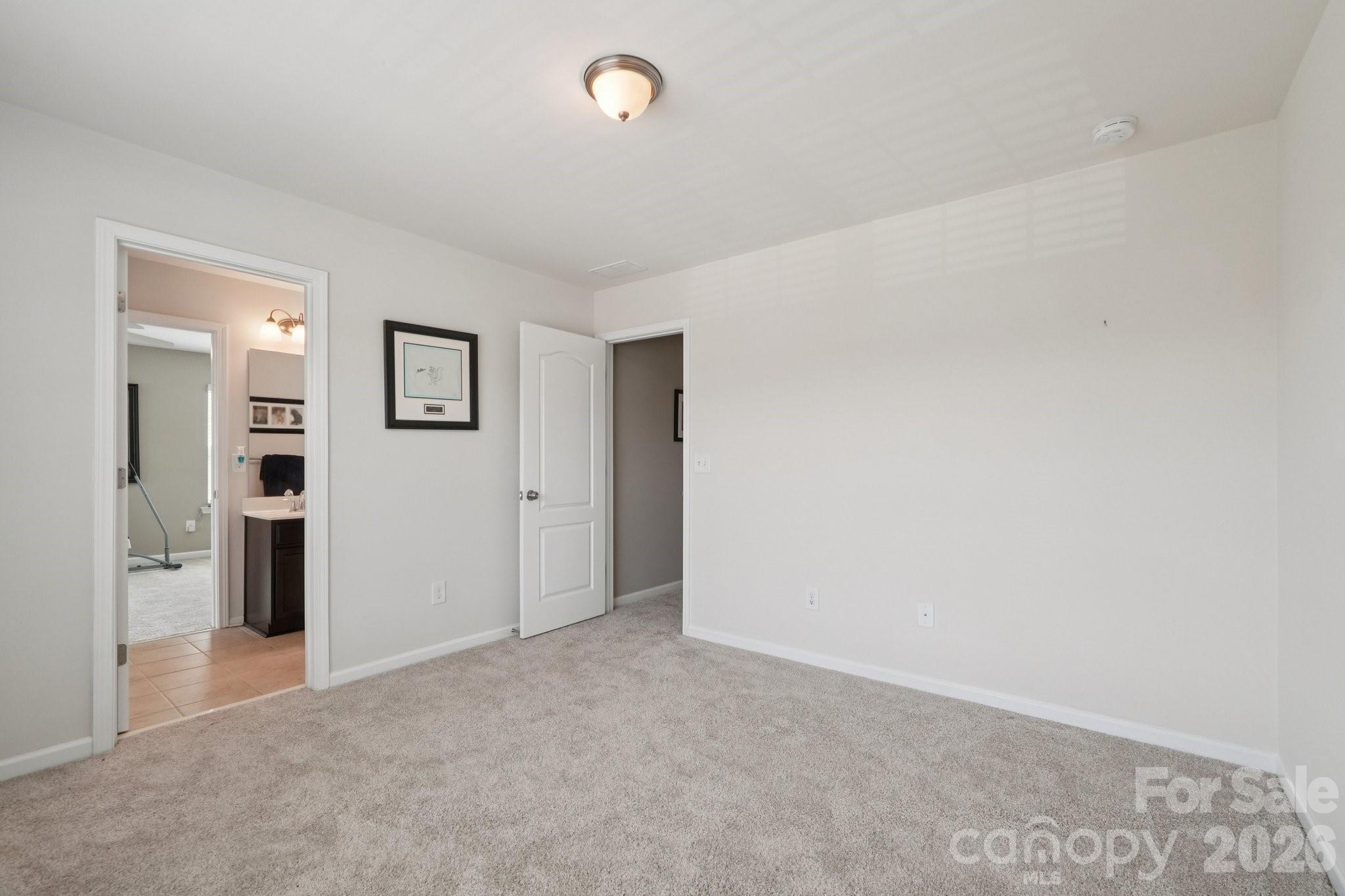 5016 Riverdale Drive — Charlotte