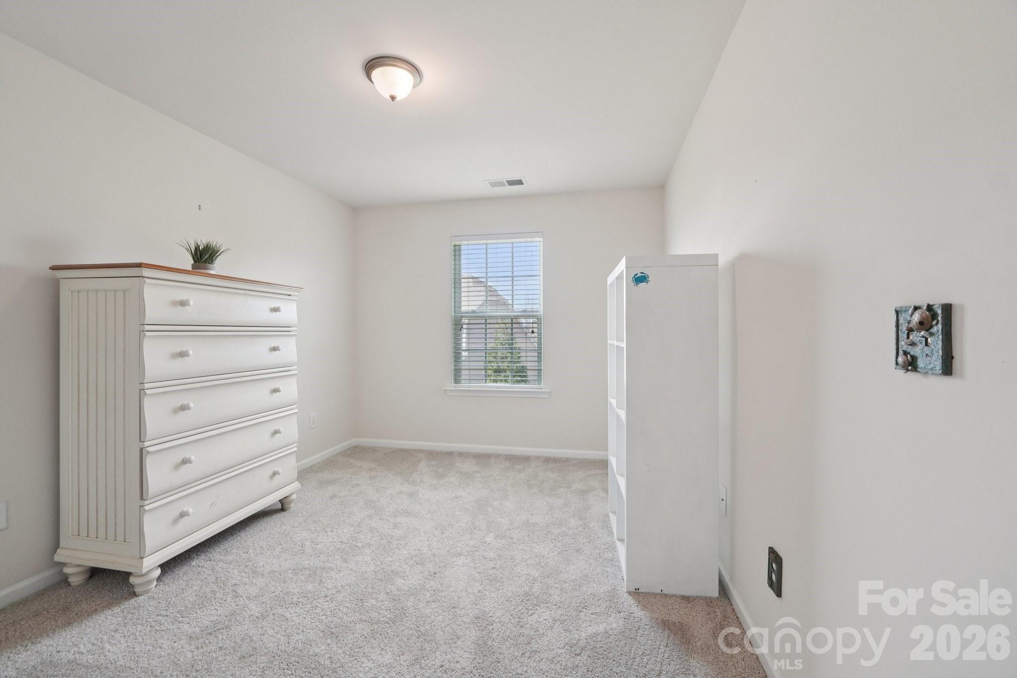 5016 Riverdale Drive — Charlotte