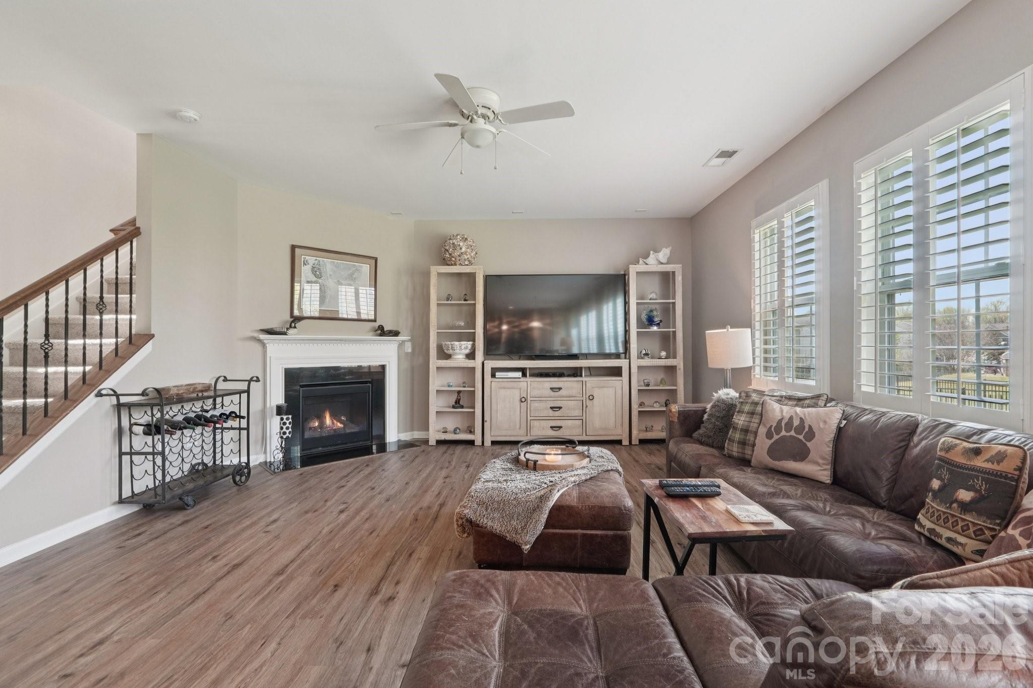 5016 Riverdale Drive — Charlotte