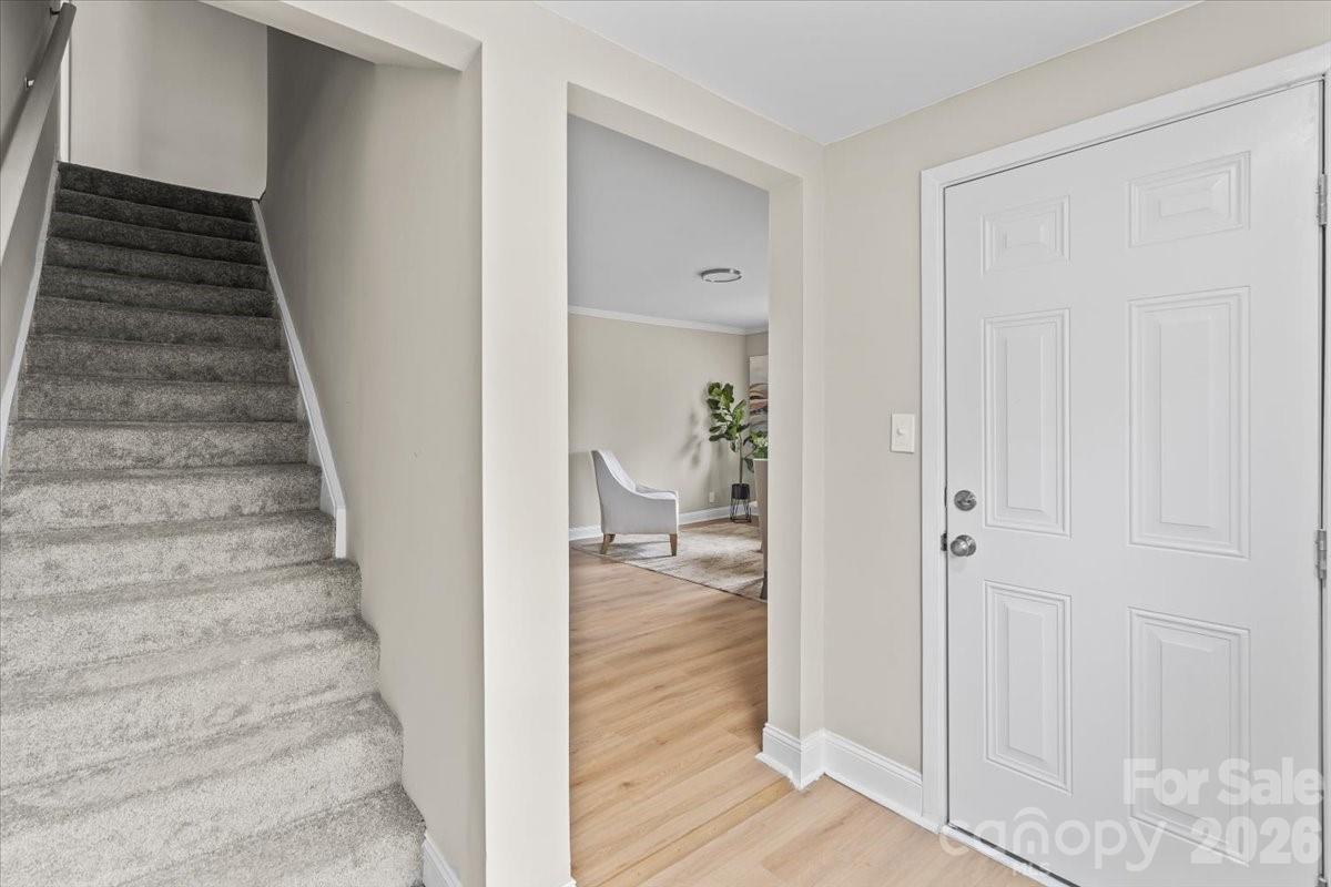 913 W 3rd Avenue — Gastonia
