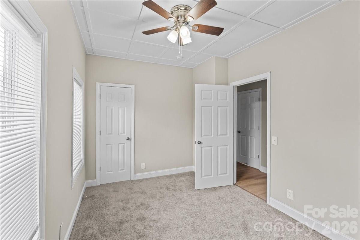 913 W 3rd Avenue — Gastonia