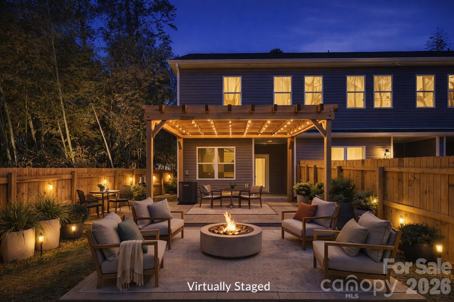 659 Stillgreen Lane — Charlotte