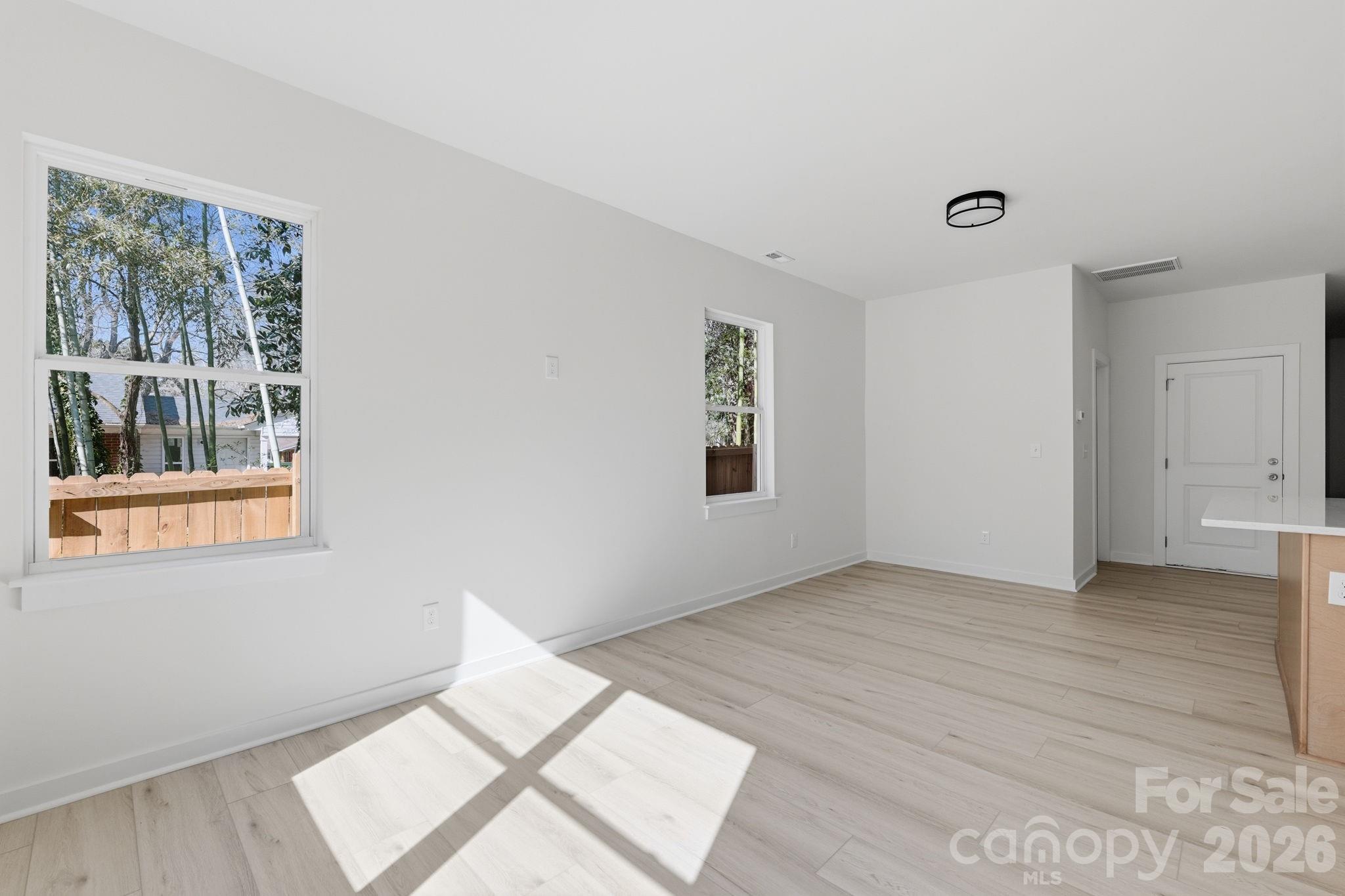 659 Stillgreen Lane — Charlotte
