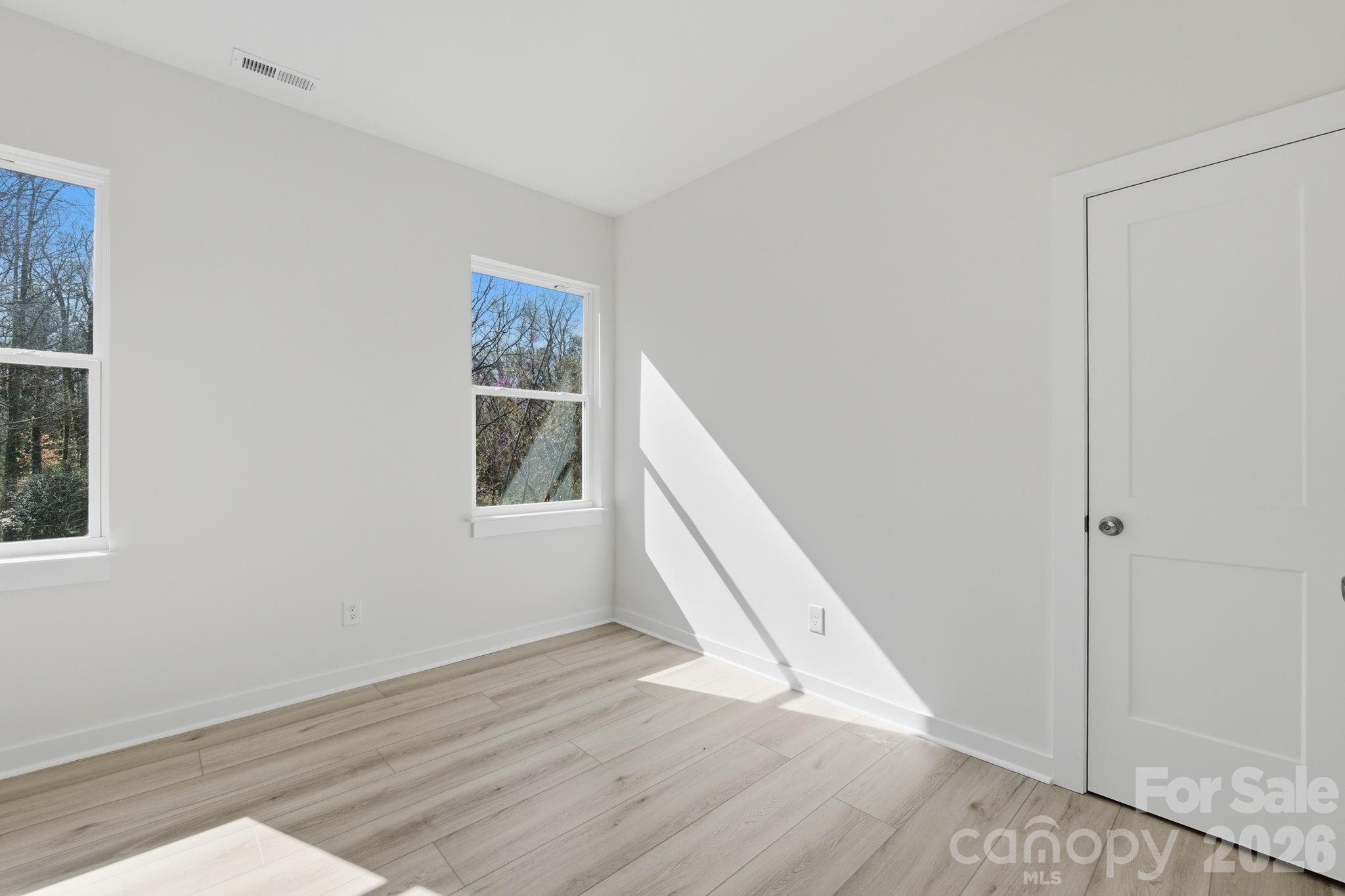 659 Stillgreen Lane — Charlotte