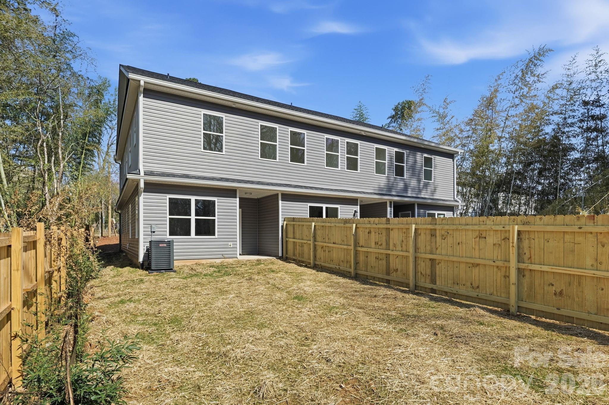 659 Stillgreen Lane — Charlotte