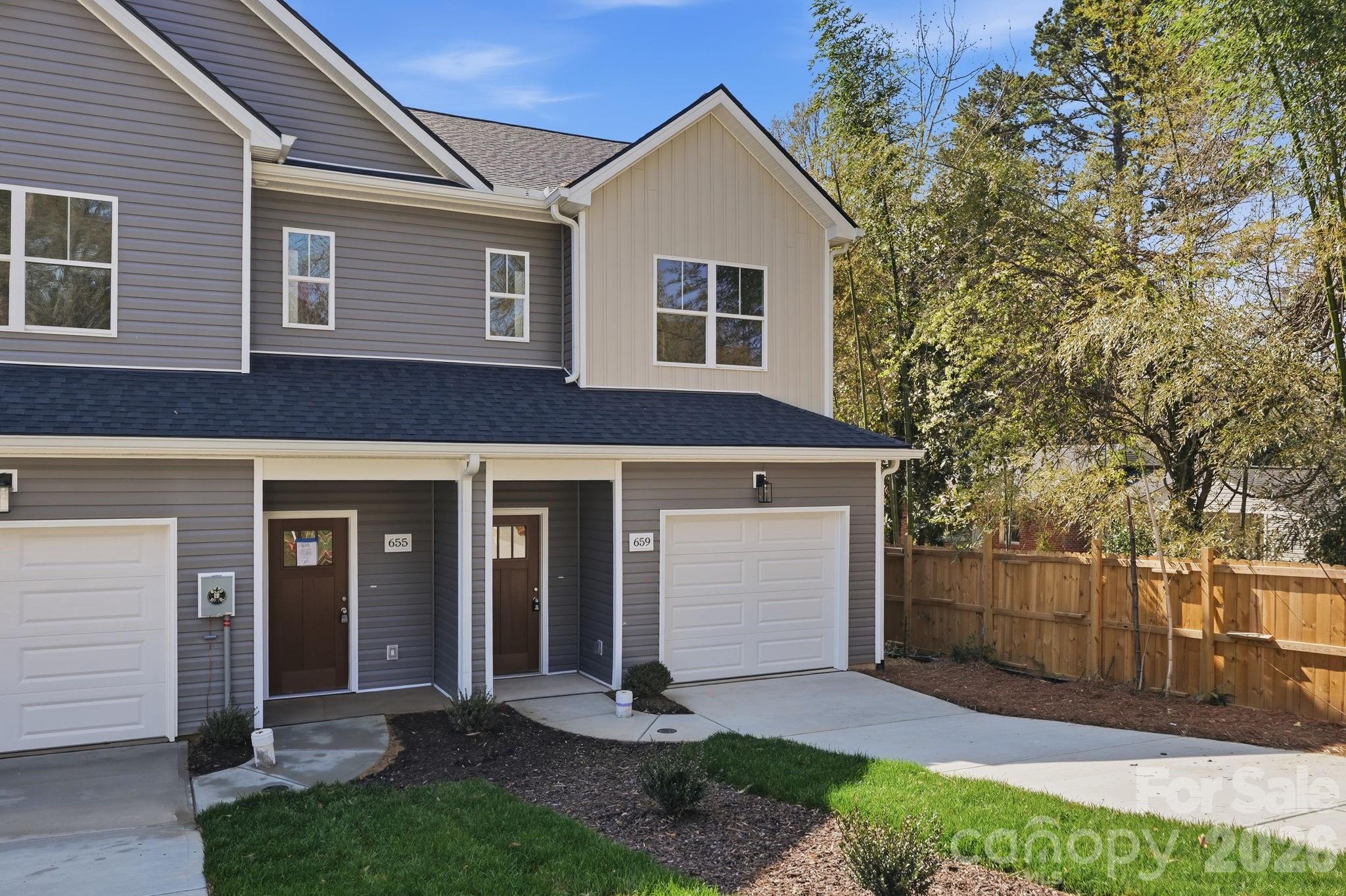 659 Stillgreen Lane — Charlotte