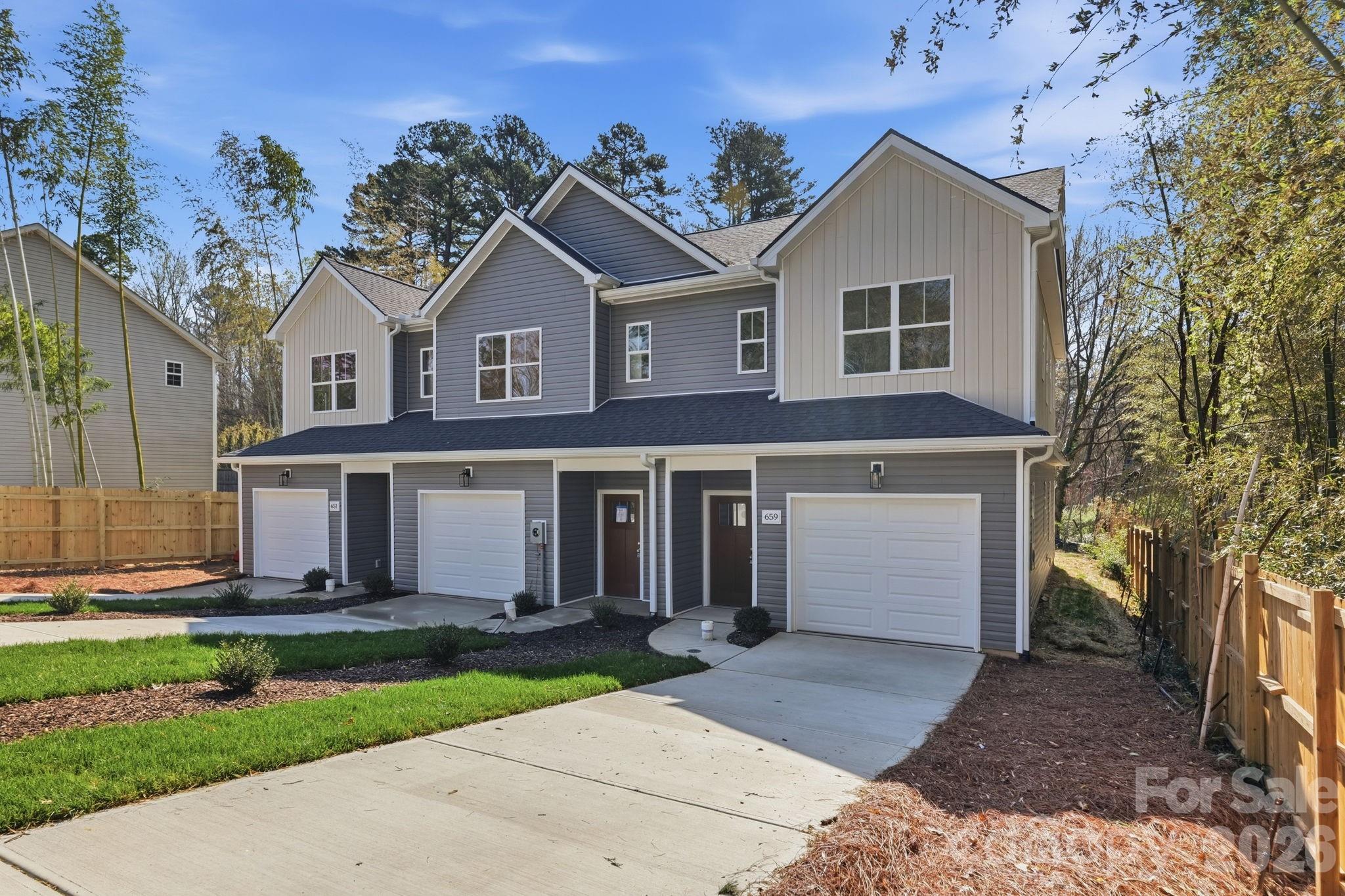 659 Stillgreen Lane — Charlotte