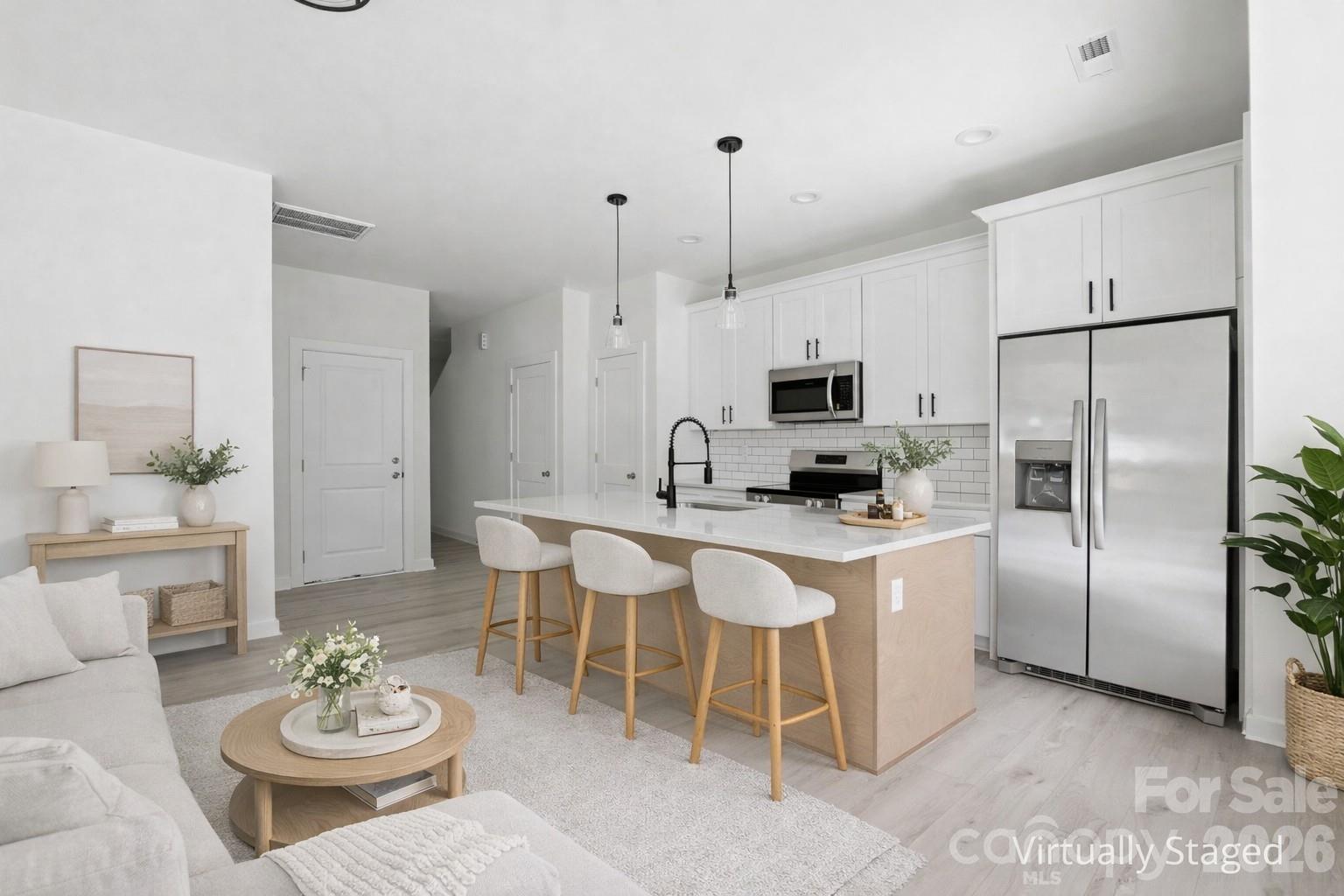 659 Stillgreen Lane — Charlotte