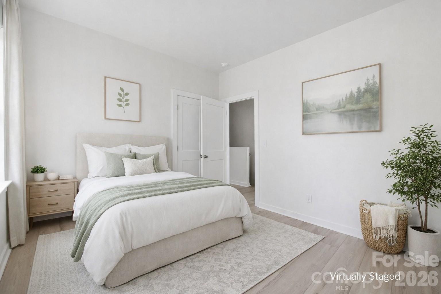 659 Stillgreen Lane — Charlotte