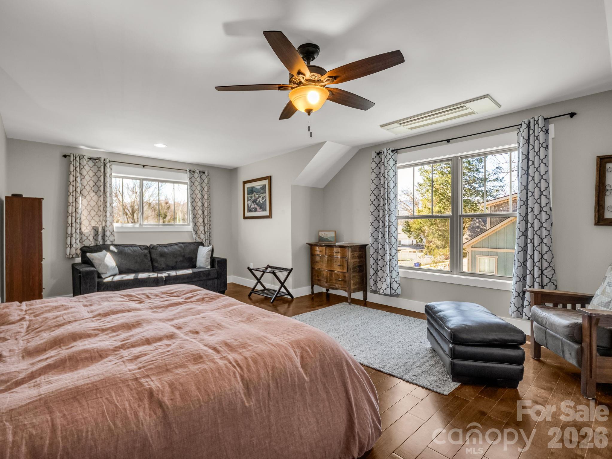 3 Staffordshire Drive — Black Mountain