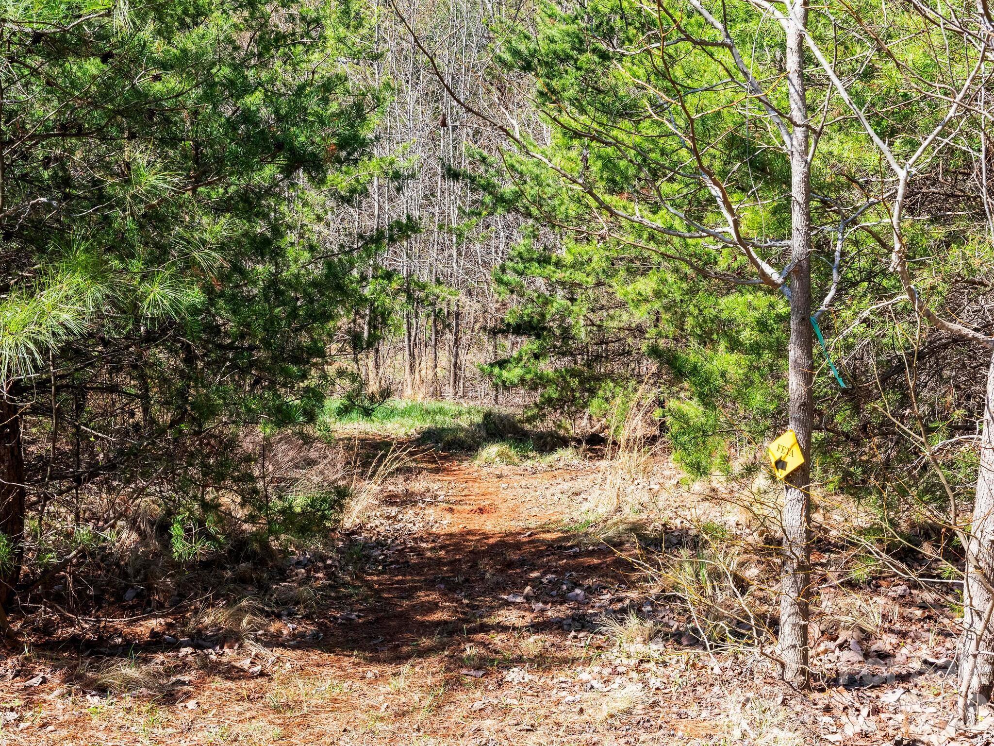 25 Preservation Trail — Columbus
