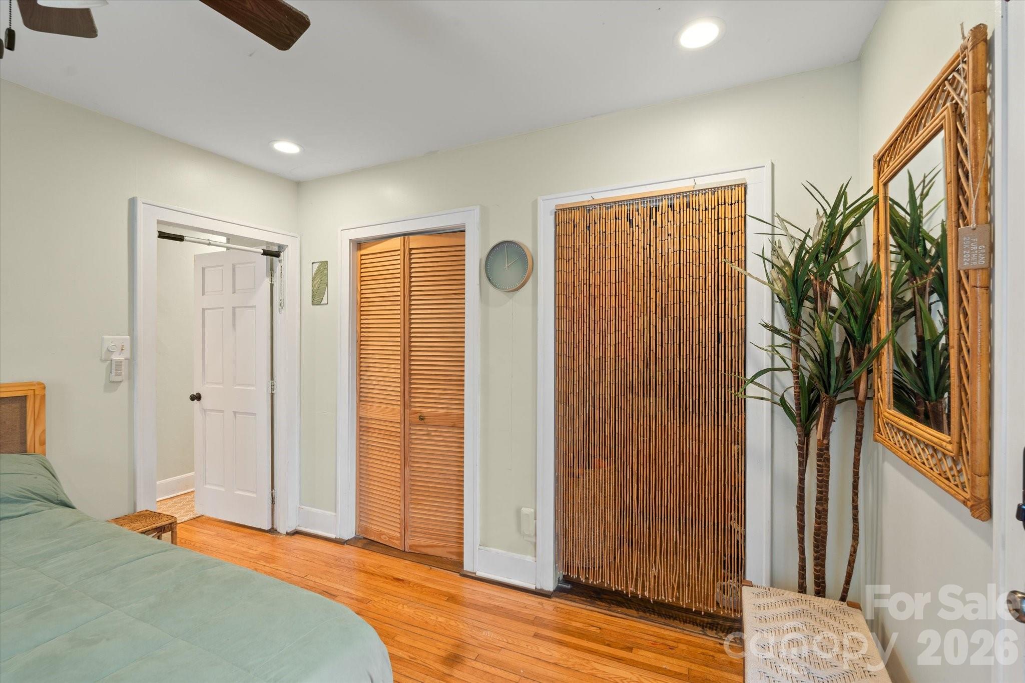 61 Hibriten Drive — Asheville
