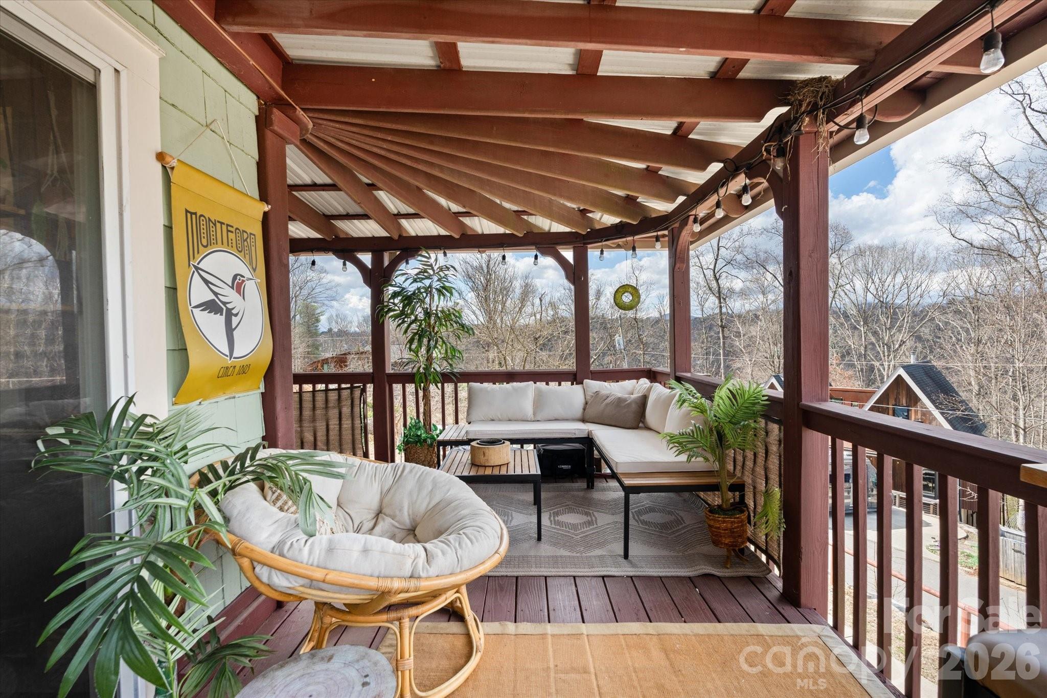 61 Hibriten Drive — Asheville
