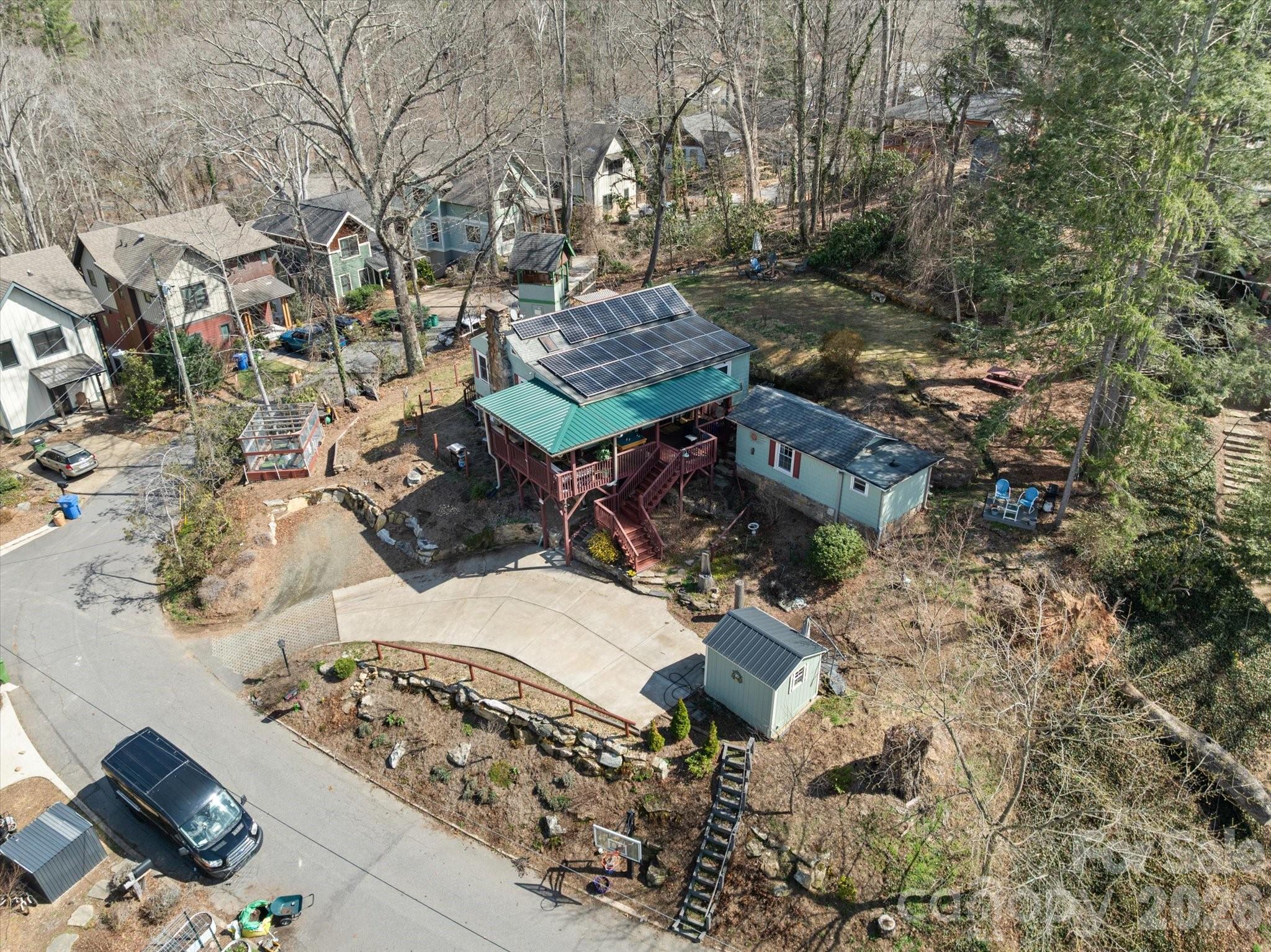 61 Hibriten Drive — Asheville