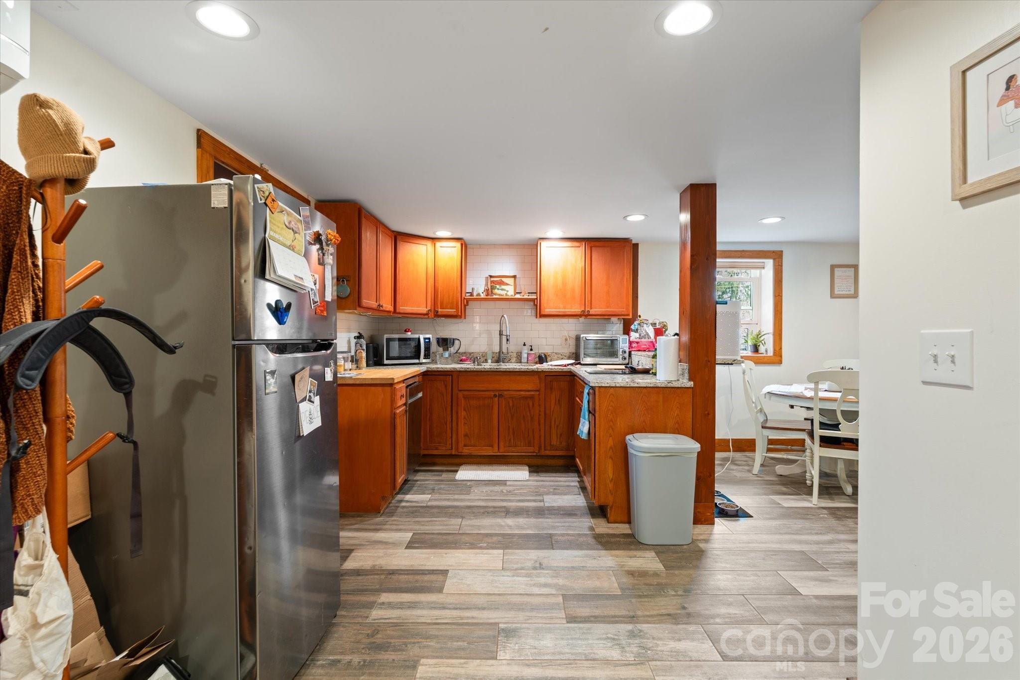 61 Hibriten Drive — Asheville