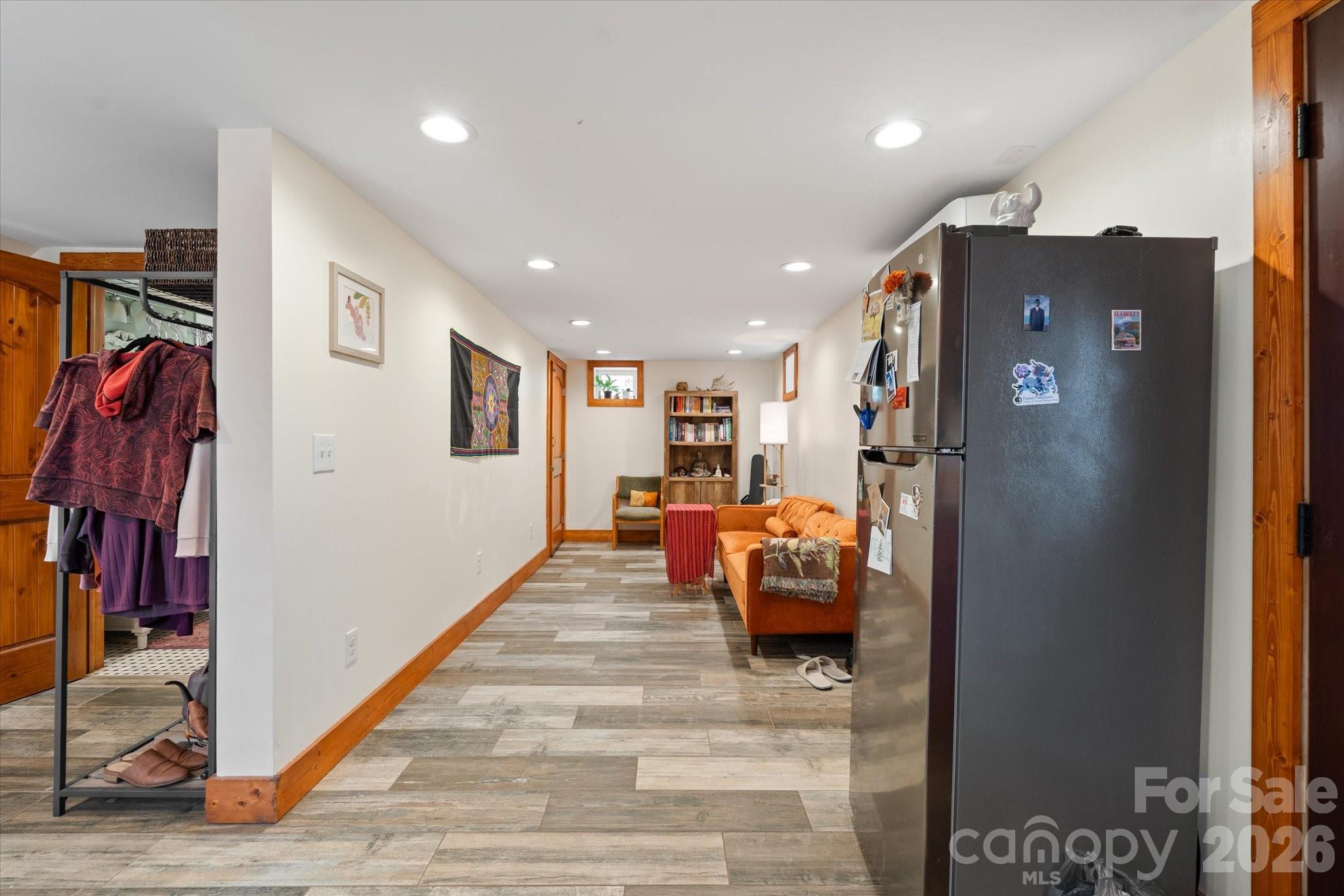 61 Hibriten Drive — Asheville
