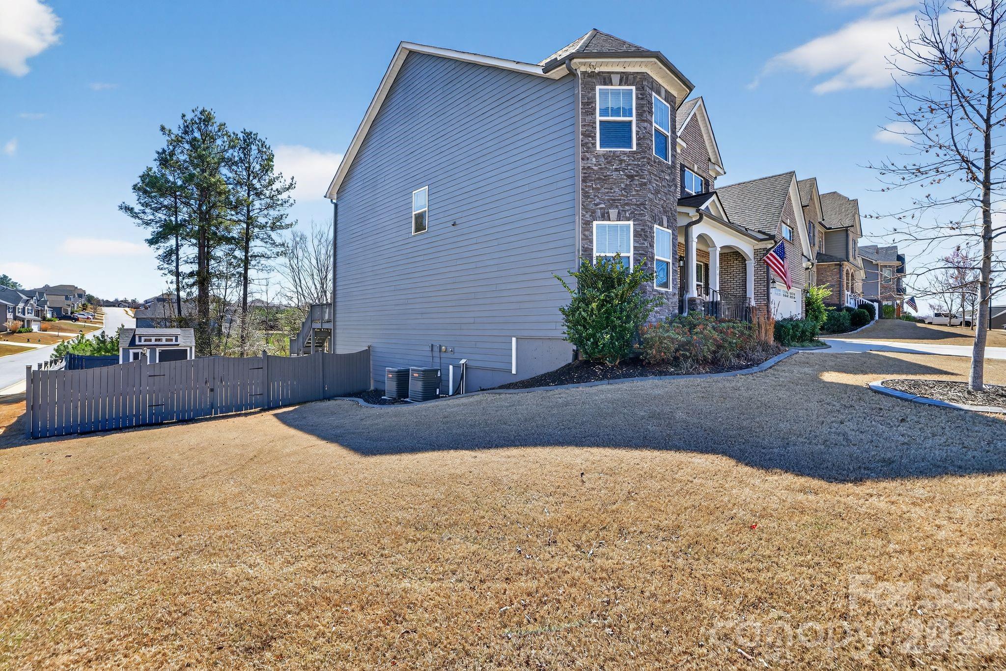 1 Foxmoor Court — Simpsonville