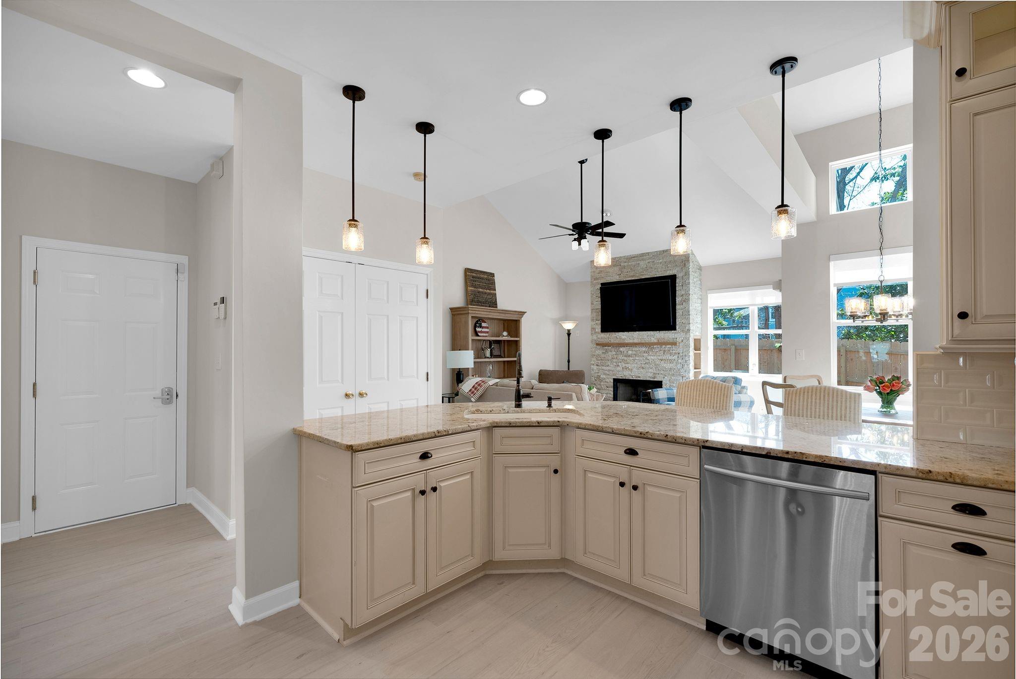 7912 Village Harbor Drive — Cornelius