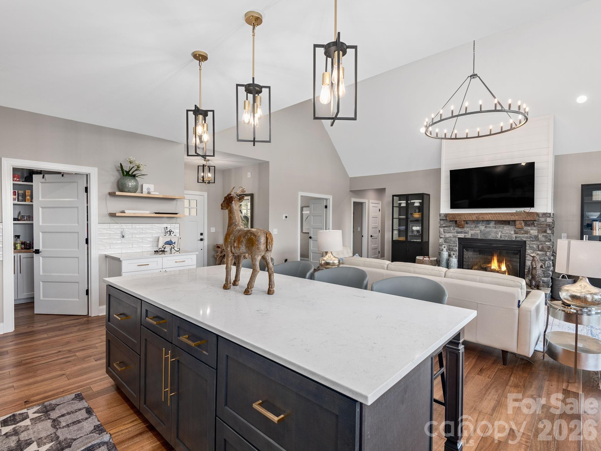 636 Crystal Heights Drive — Hendersonville