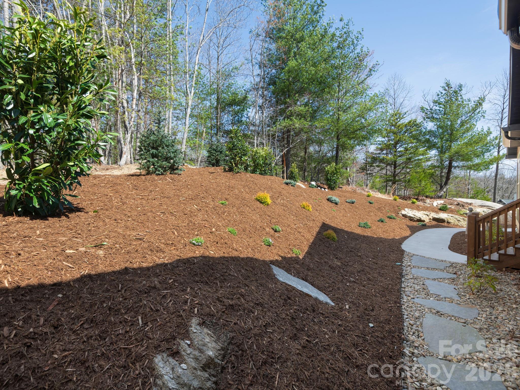 636 Crystal Heights Drive — Hendersonville