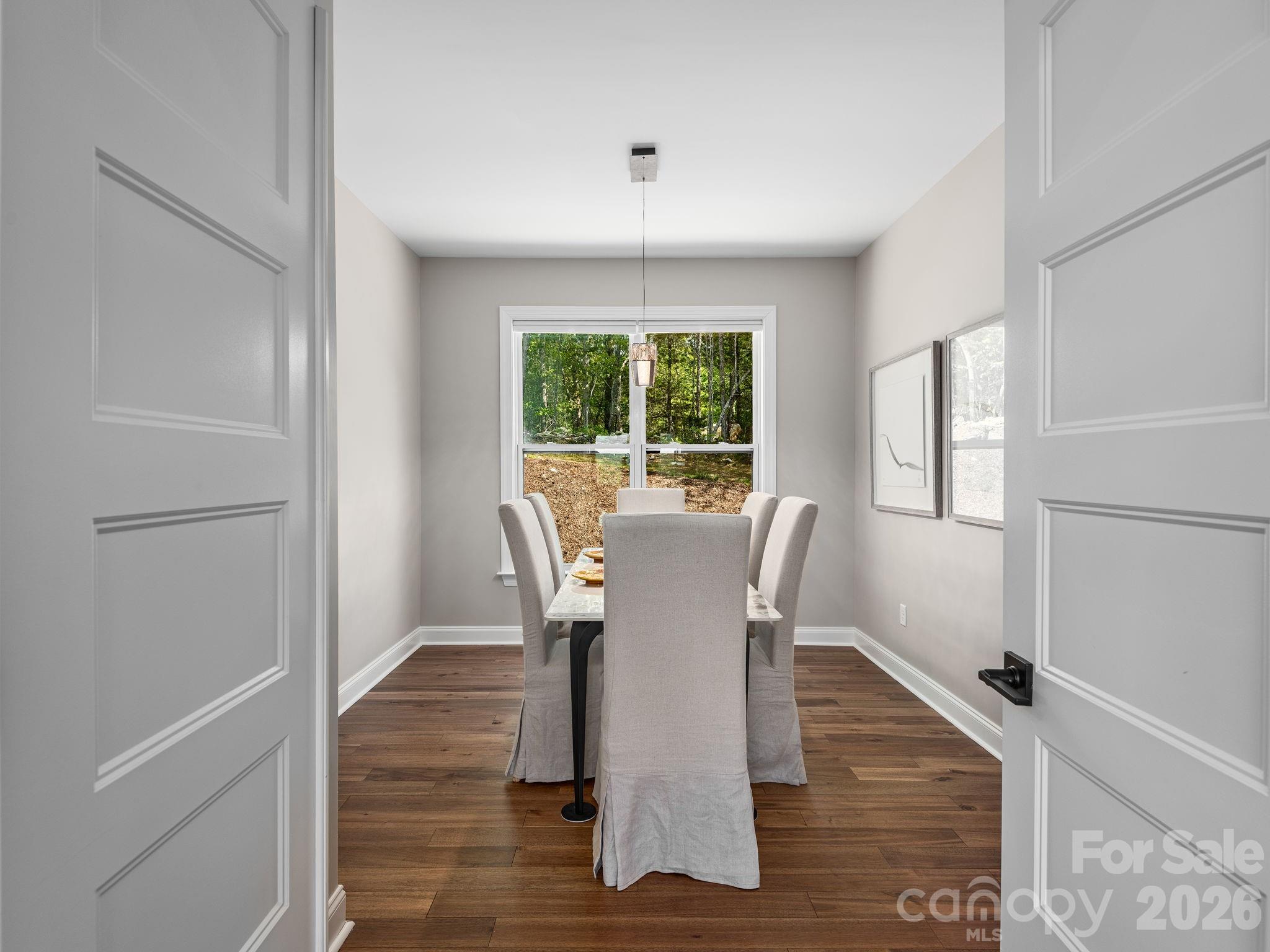636 Crystal Heights Drive — Hendersonville