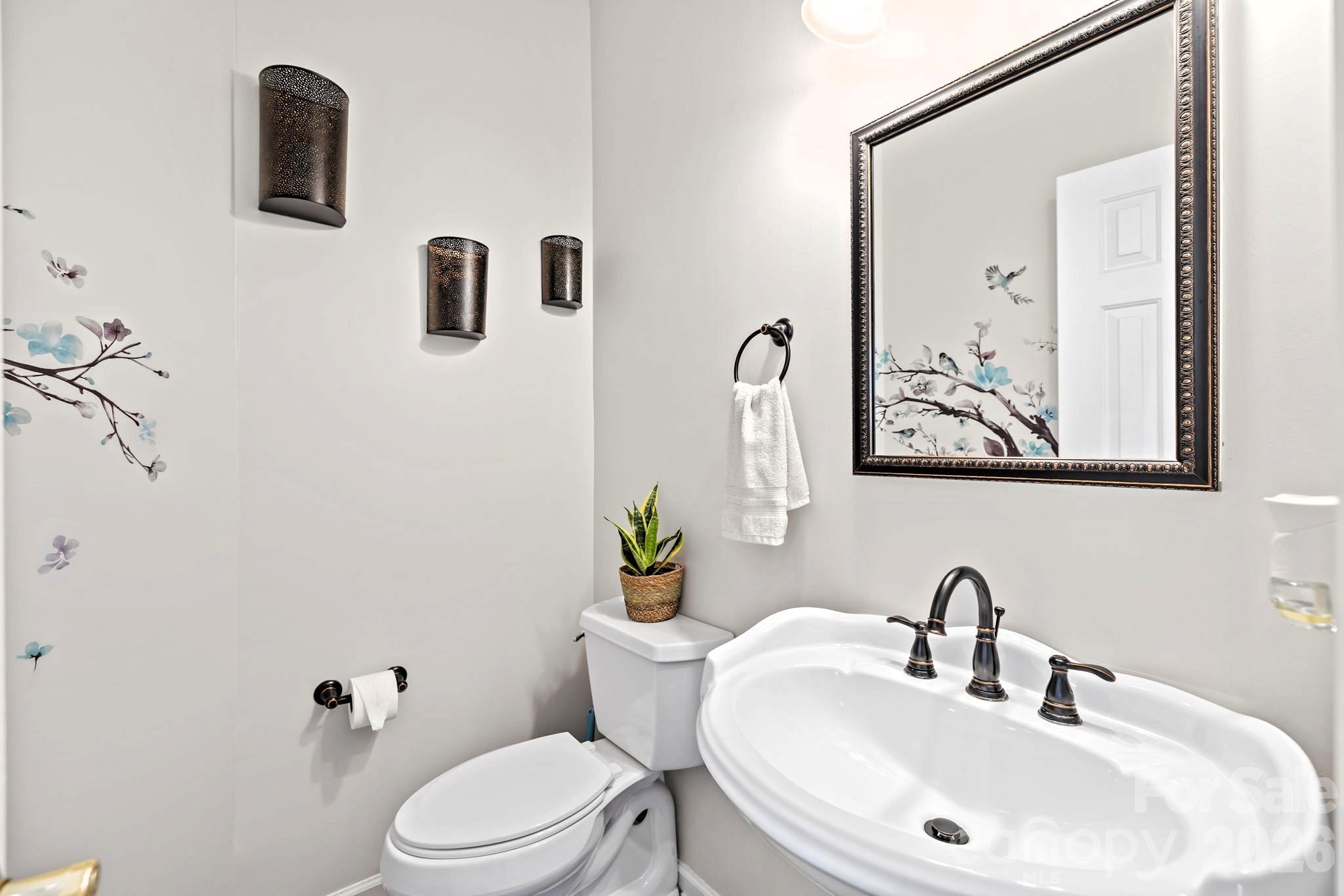 13702 Chambray Lane — Charlotte