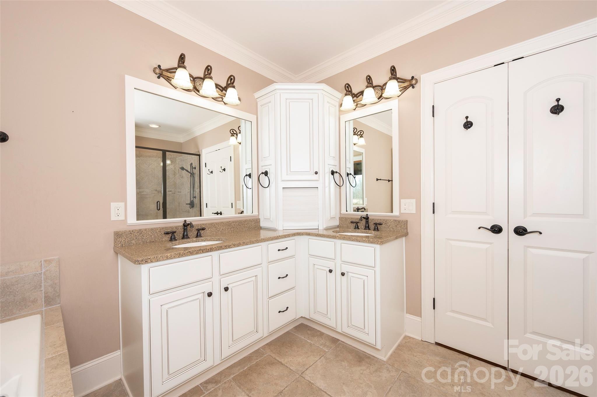 177 Reserve Drive — Mocksville