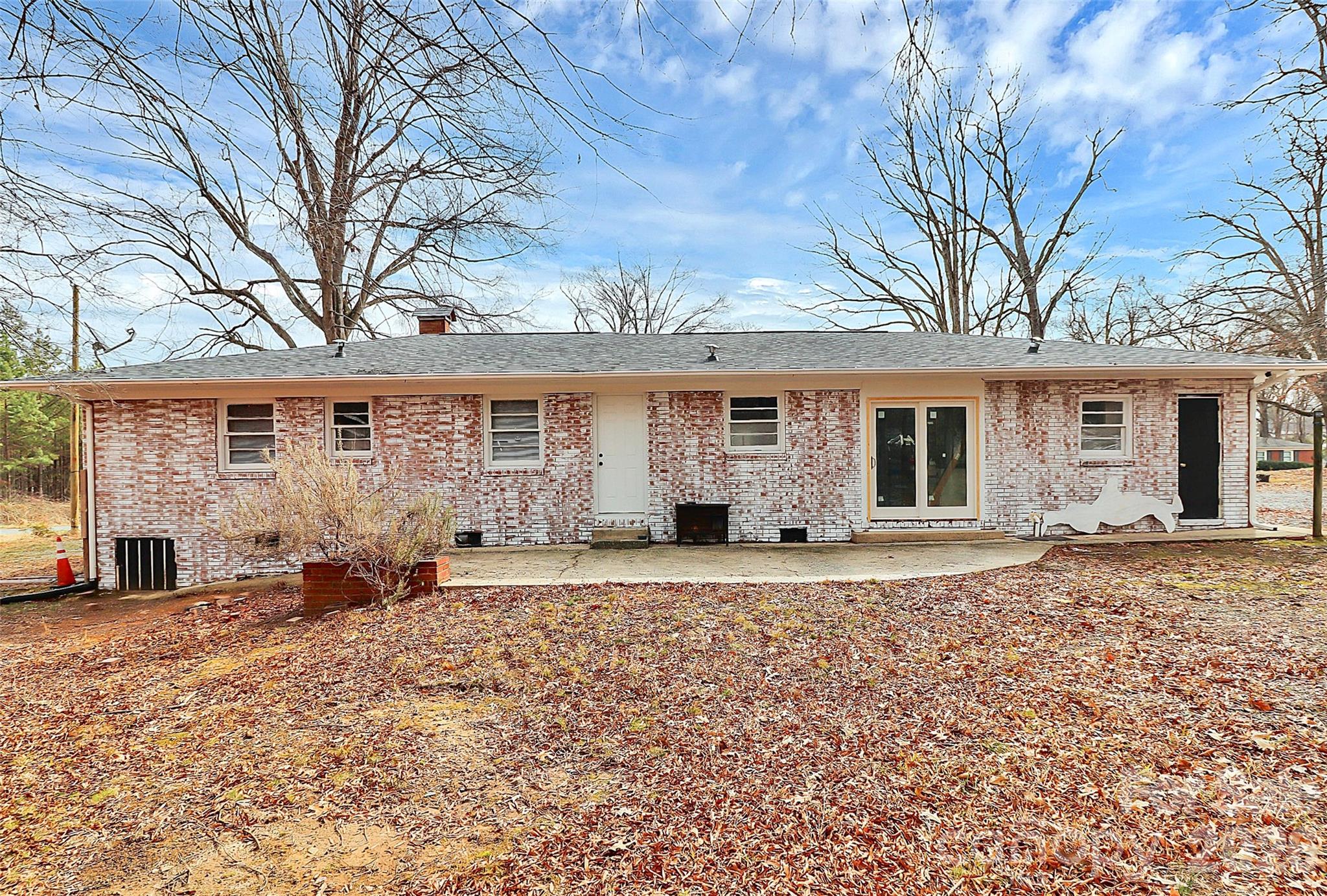 2015 Overhill Drive — Monroe