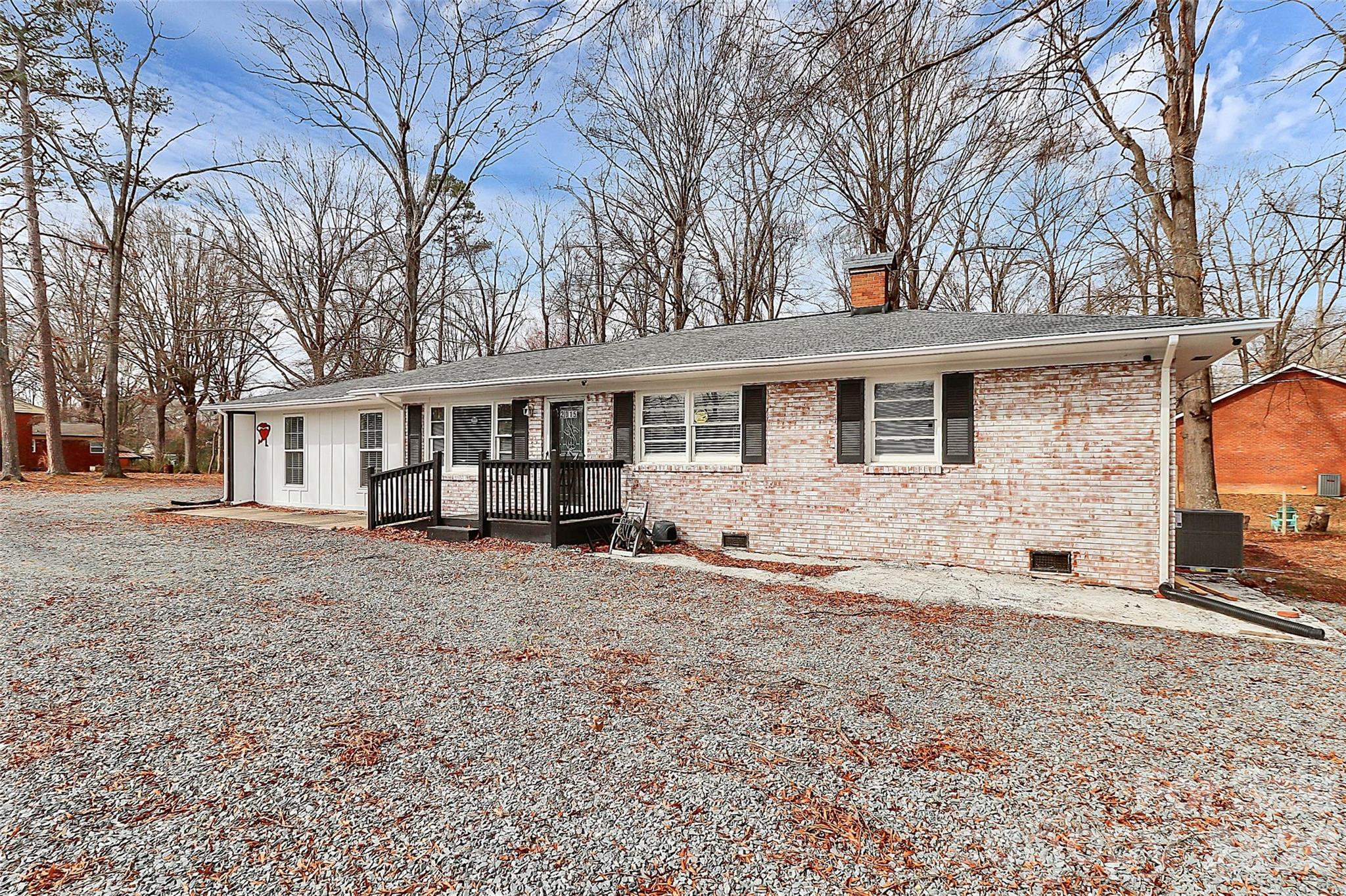 2015 Overhill Drive — Monroe