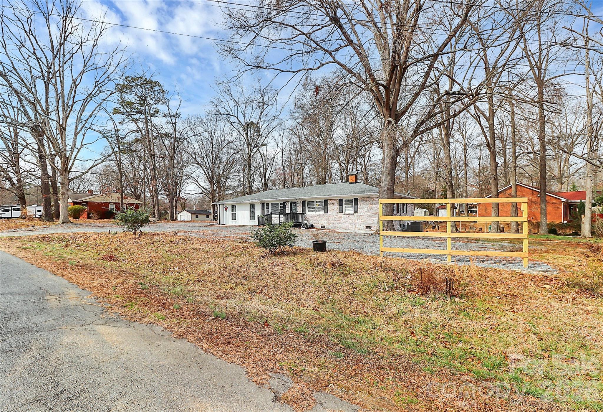 2015 Overhill Drive — Monroe