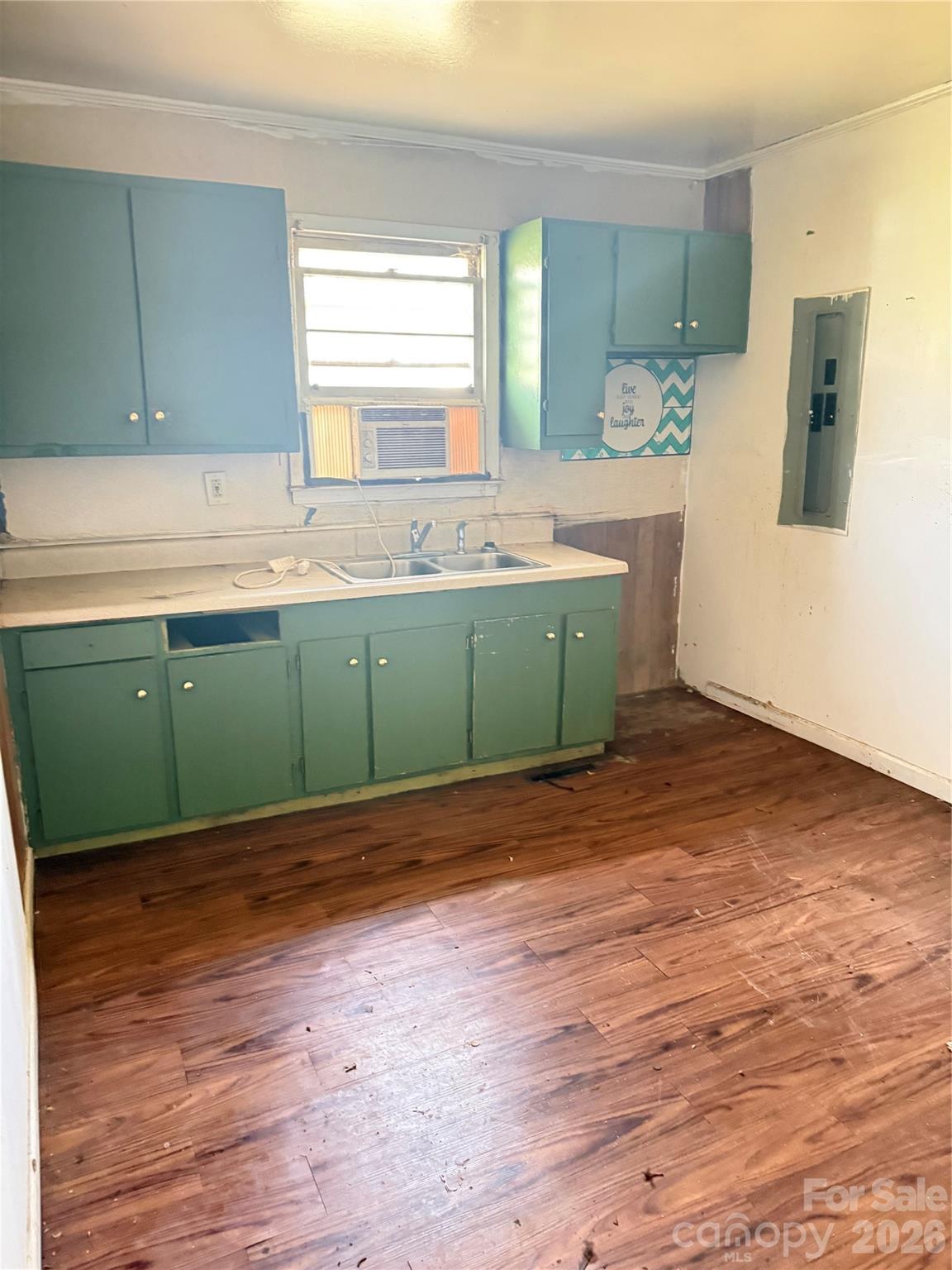 205 Jewel Street — Chester