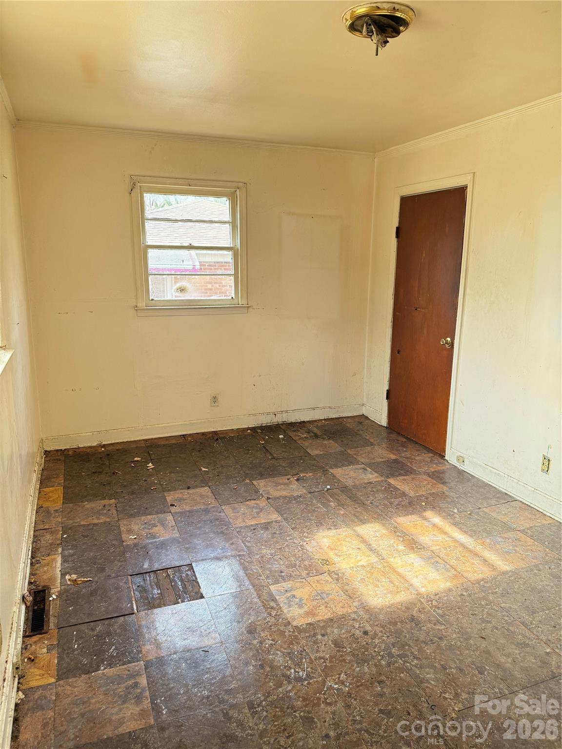 205 Jewel Street — Chester