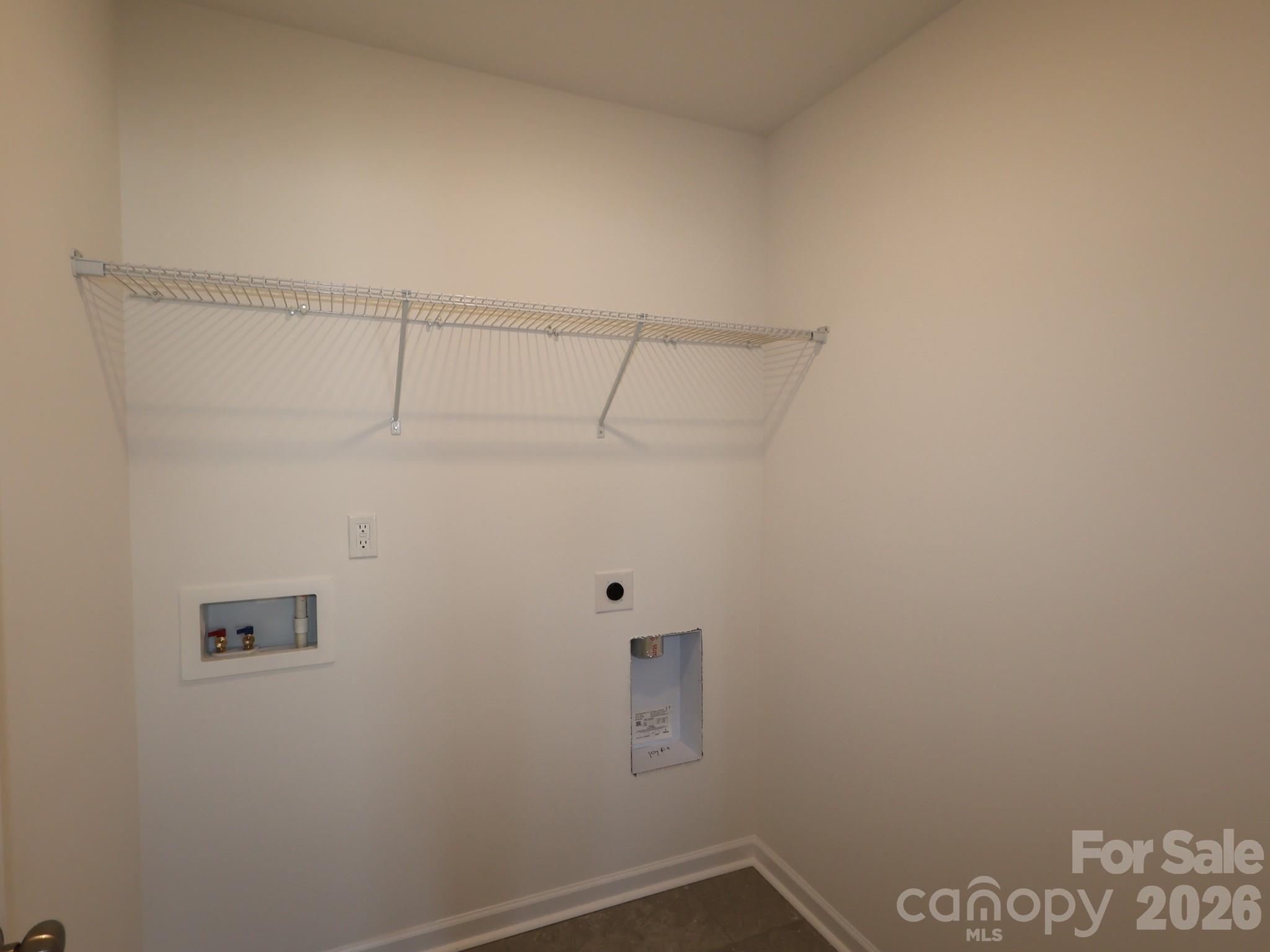 814 Earhart Street NW — Concord